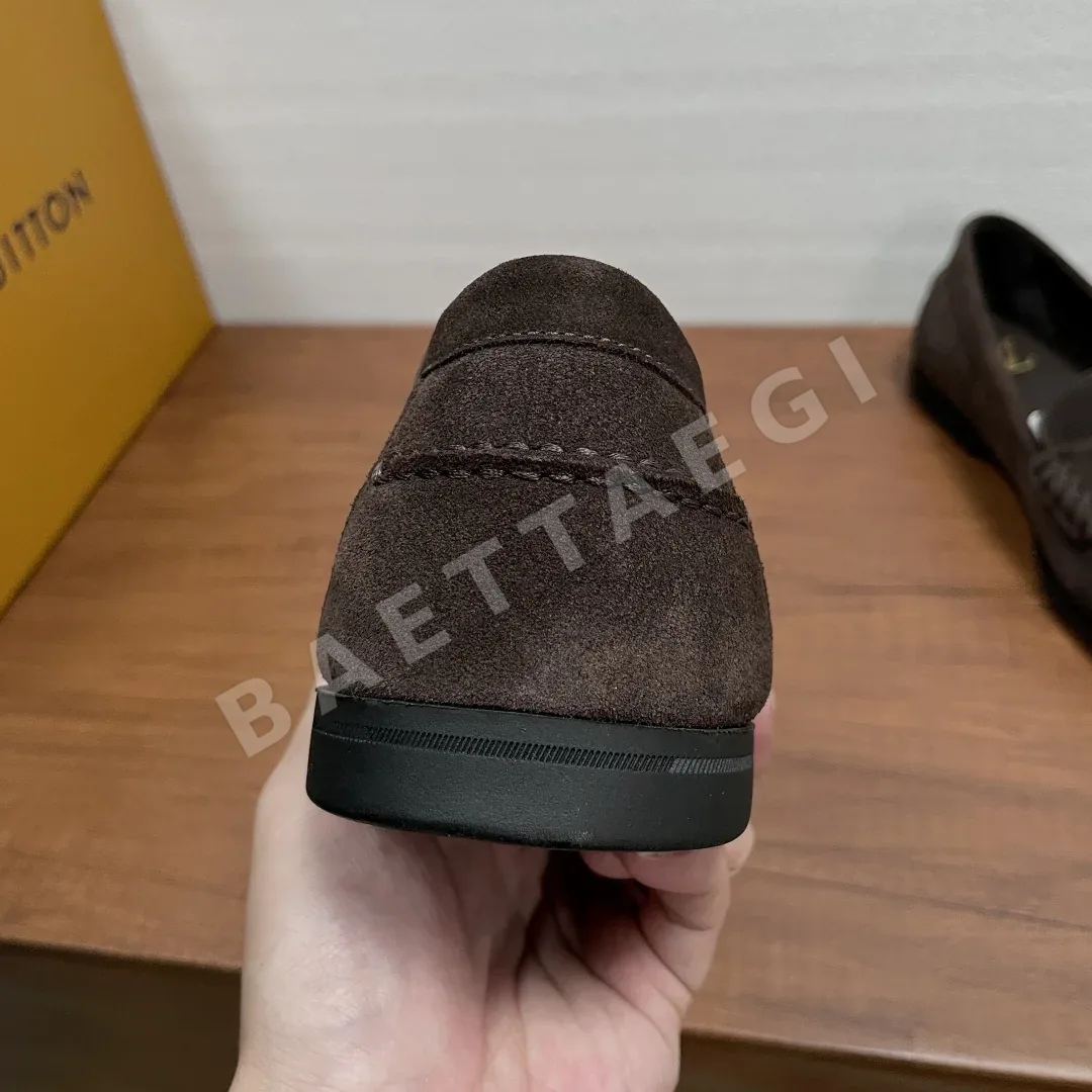 루이비통 크로아제 스웨이드 남성 로퍼 상세 이미지 5