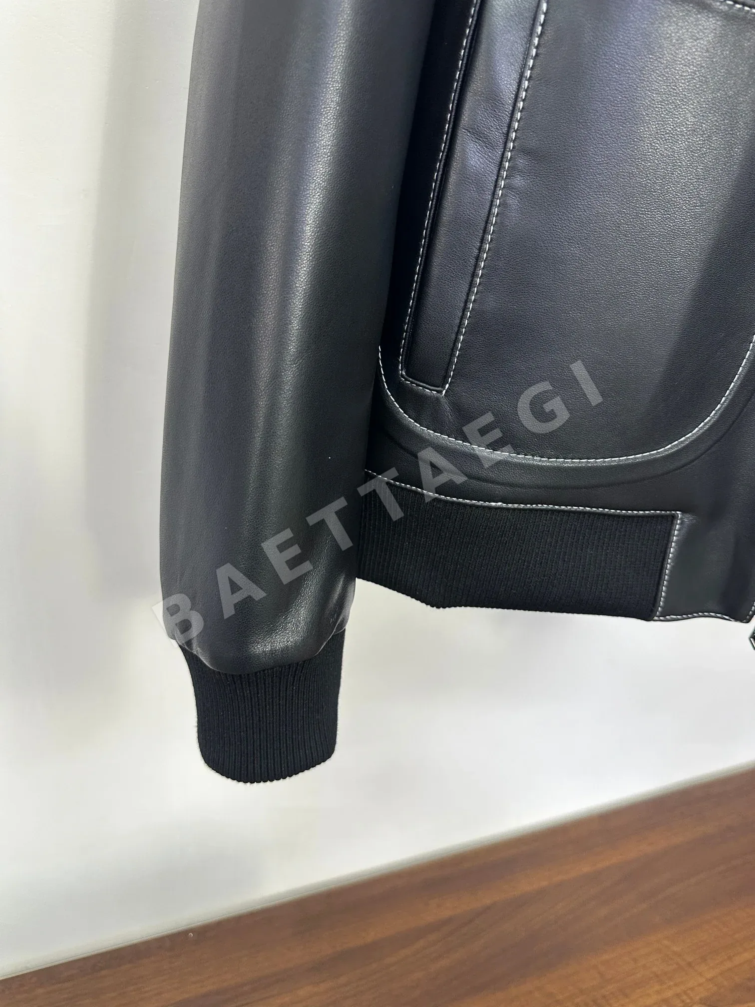 에르메스 램스킨 베이스볼 카라 남성 자켓 상세 이미지 5