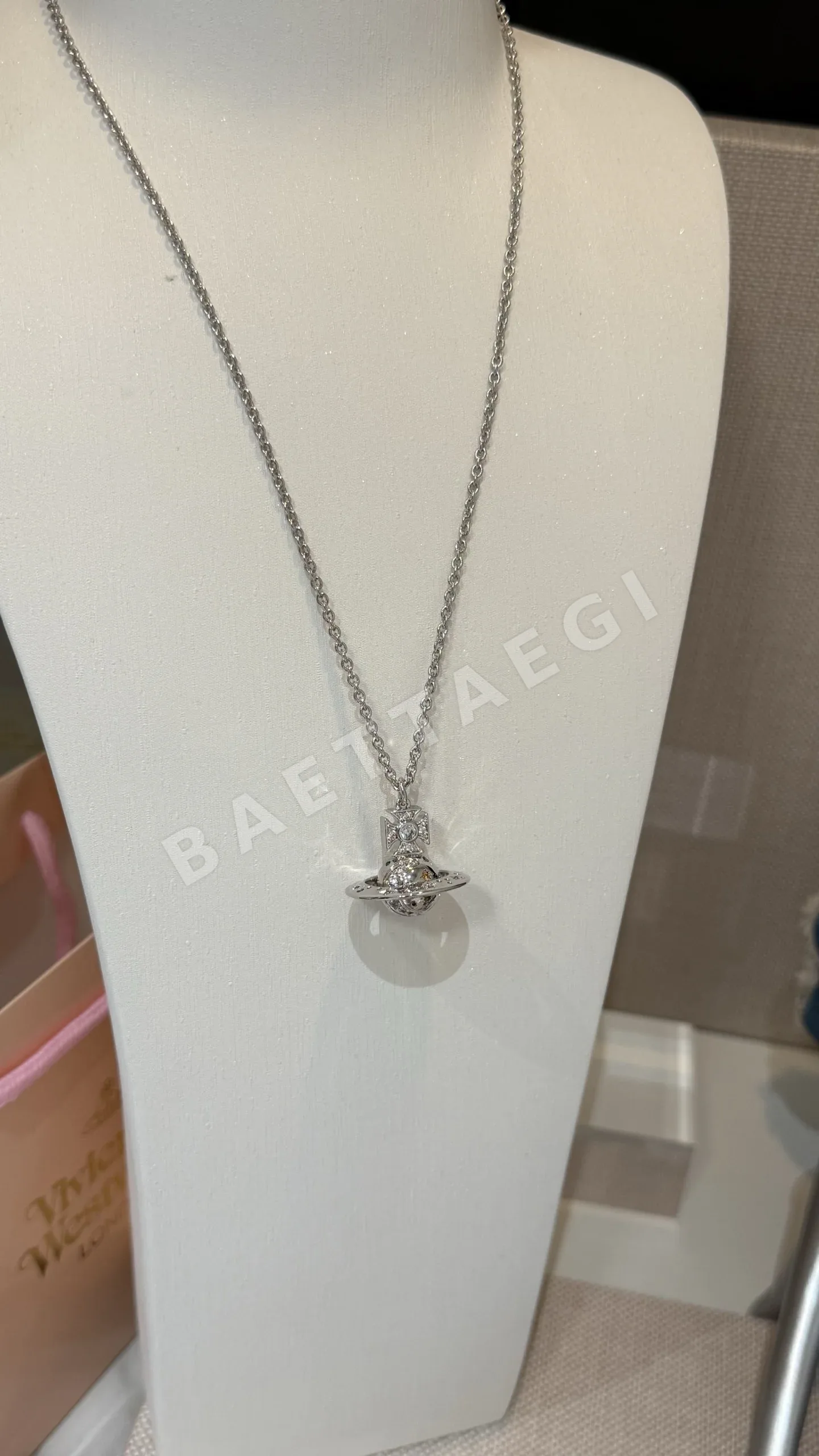비비안웨스트우드 목걸이 64968 Vivienne Westwood Necklace 상세 이미지 4