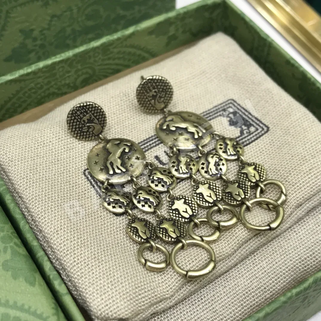 구찌 앤티크 브론즈 산화 귀걸이 상세 이미지 3