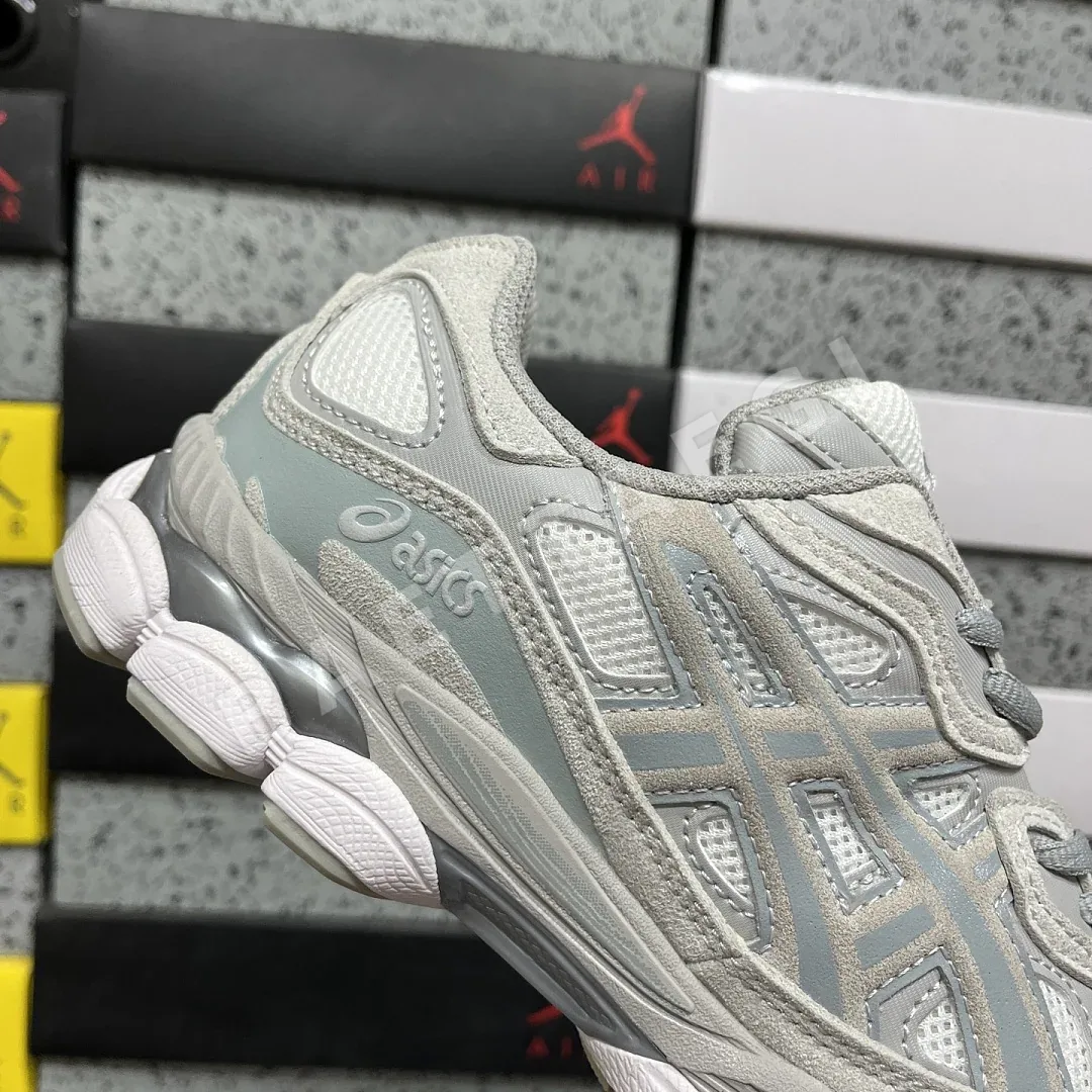 아식스 [RT] 젤 NYC 1203A663-101 200363 Asics Gel-NYC Cream Cloud Grey 상세 이미지 10