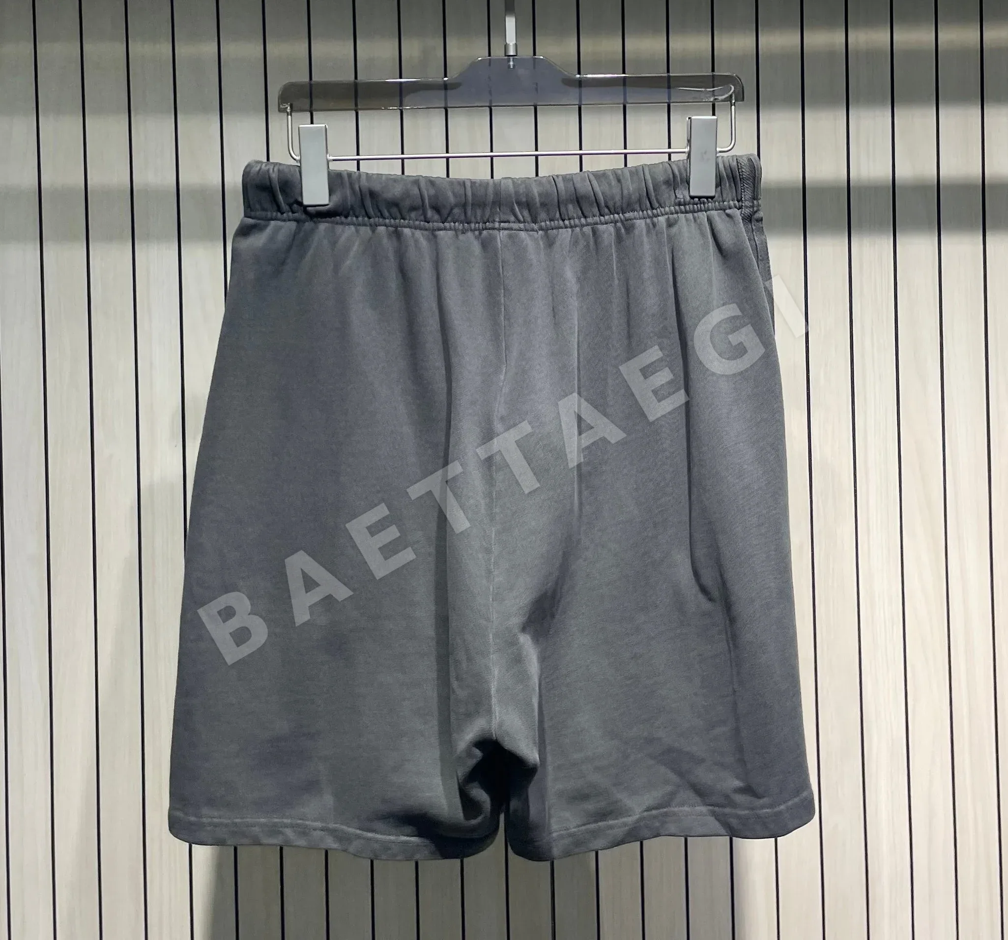 스톤아일랜드 워시 가공 데미지 캐주얼 반바지 상세 이미지 9