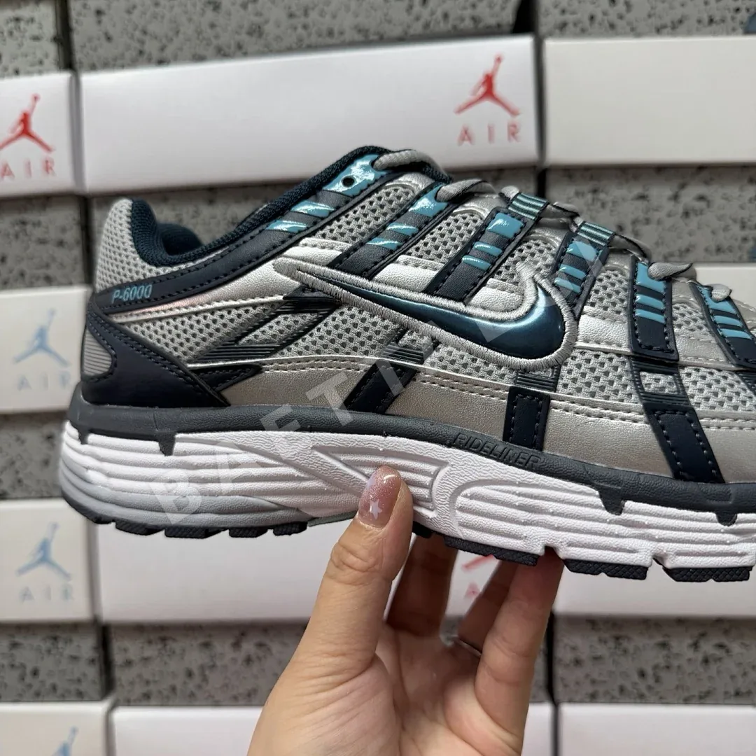 나이키 [PE] P 6000 CD6404-402 201191 Nike P-6000 Armory Navy Flat Silver 상세 이미지 2