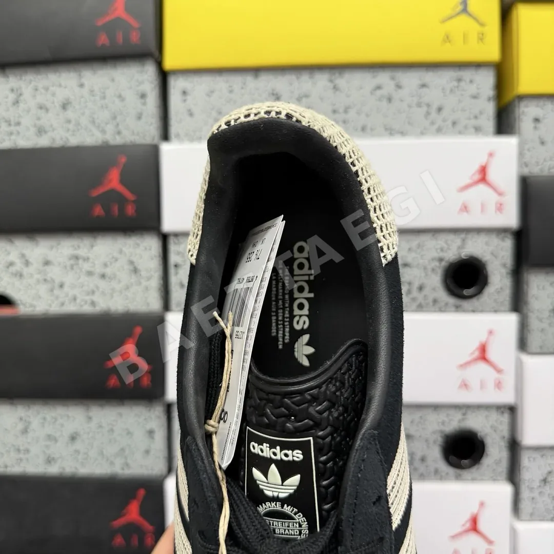 아디다스 [GOD] 가젤 인도어 JI2755 200826 Adidas Gazelle Indoor Core Black Wonder White 상세 이미지 4