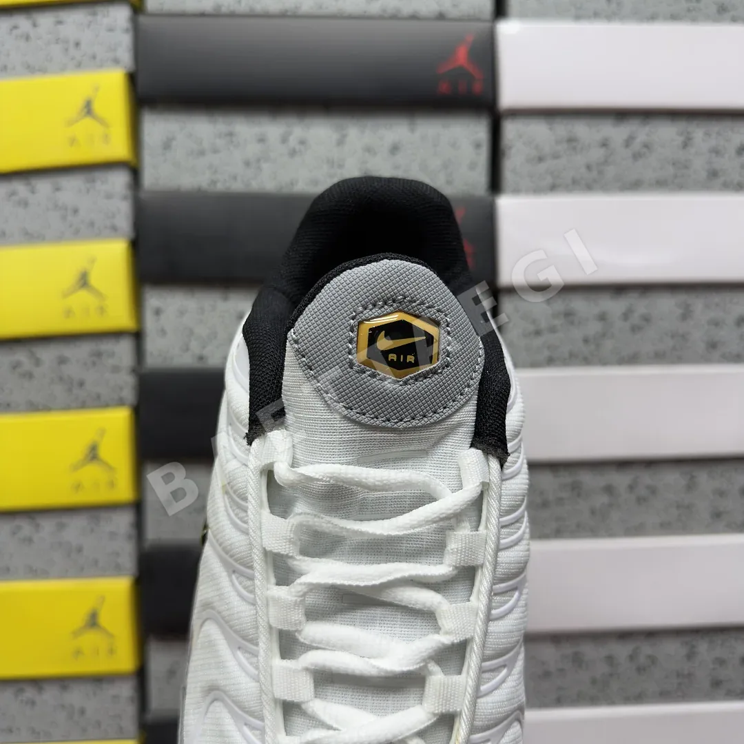 나이키 [BD] 에어 맥스 플러스 CN0142-015 201862 Nike Air Max Plus 상세 이미지 3