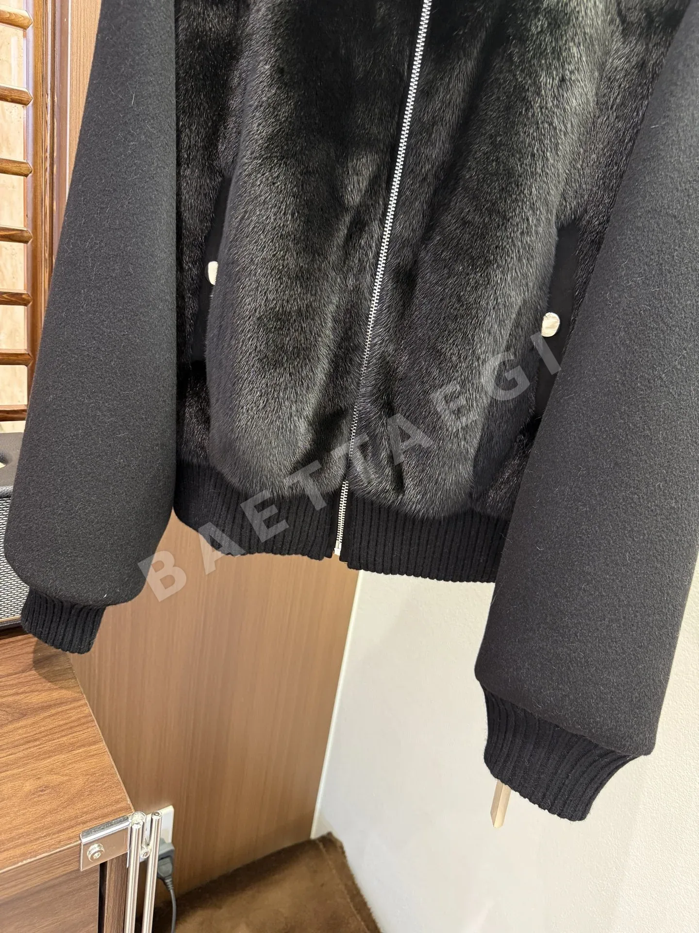 브루넬로쿠치넬리 캐시미어 밍크 자켓 상세 이미지 3