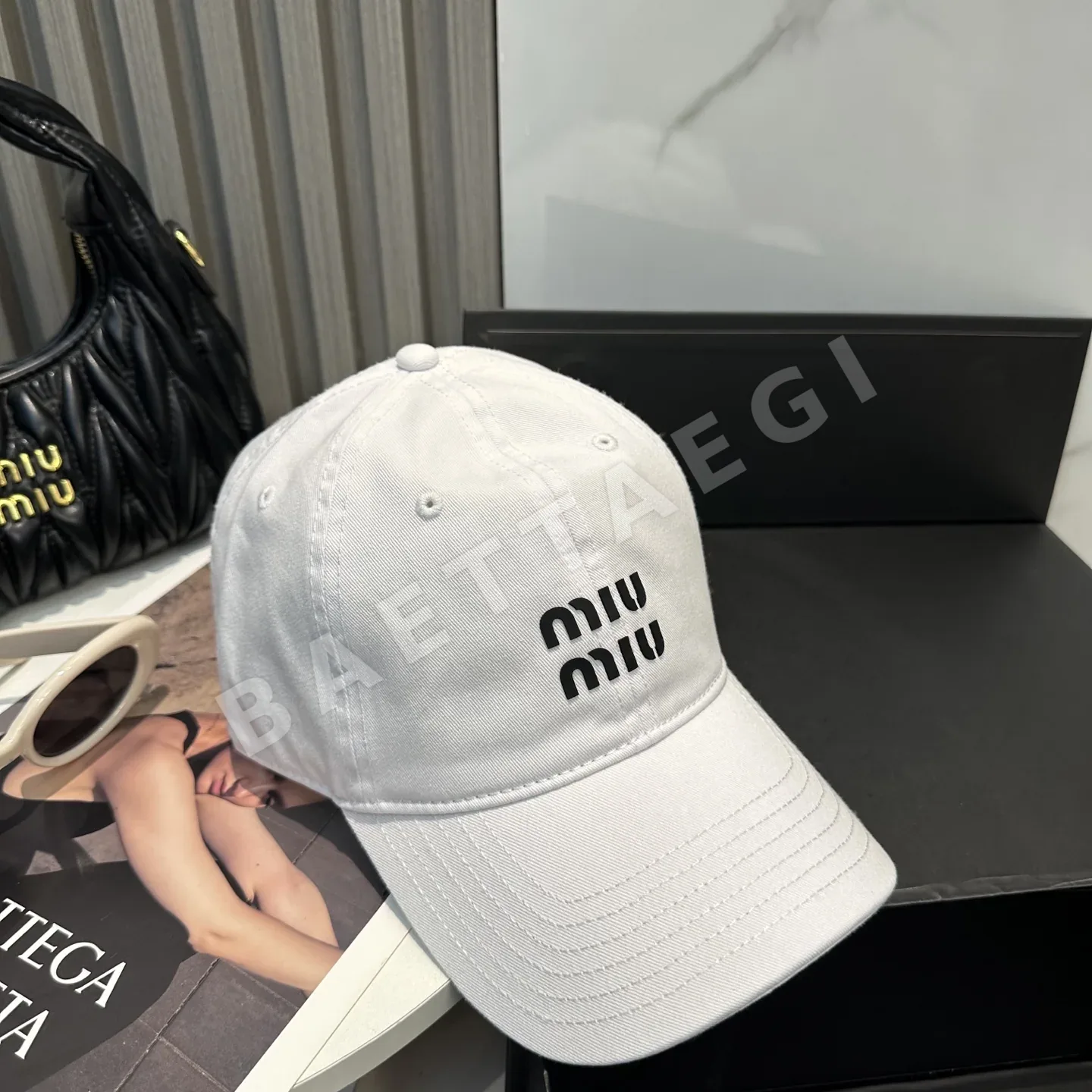 미우미우 캔디 컬러 베이스볼 캡 상세 이미지 5