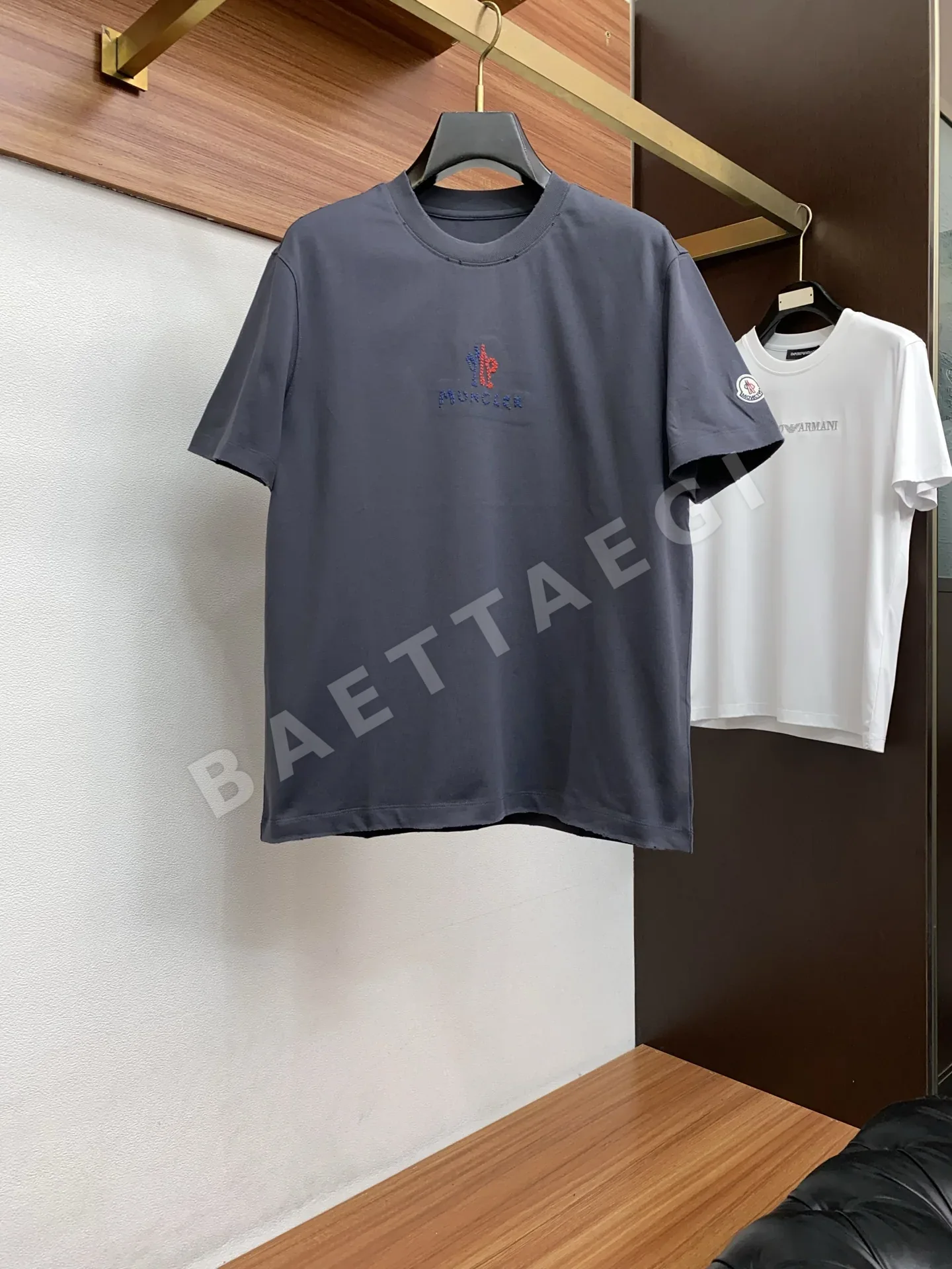 몽클레르 코튼 반팔 티셔츠 1584