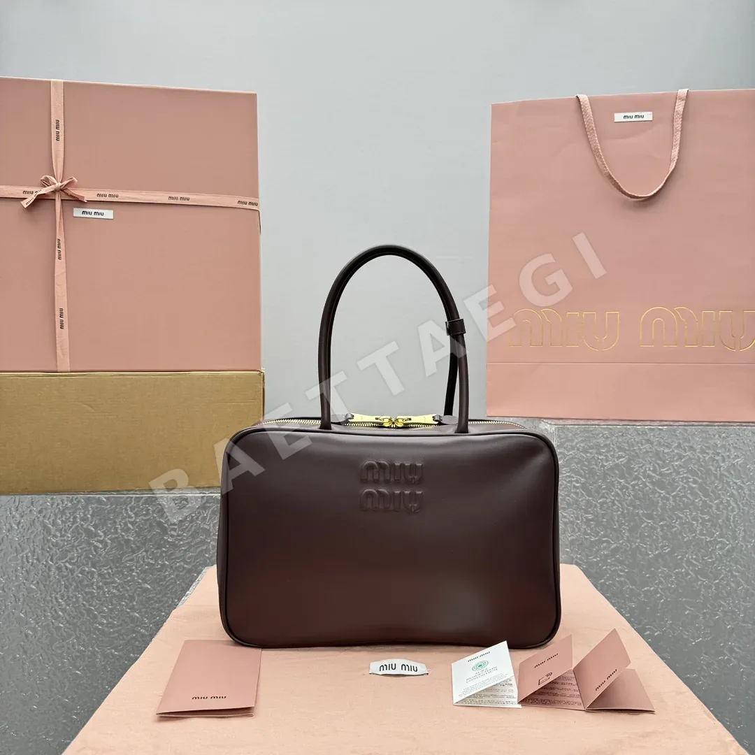 미우미우 롱핸들 브리프케이스 가방 141670