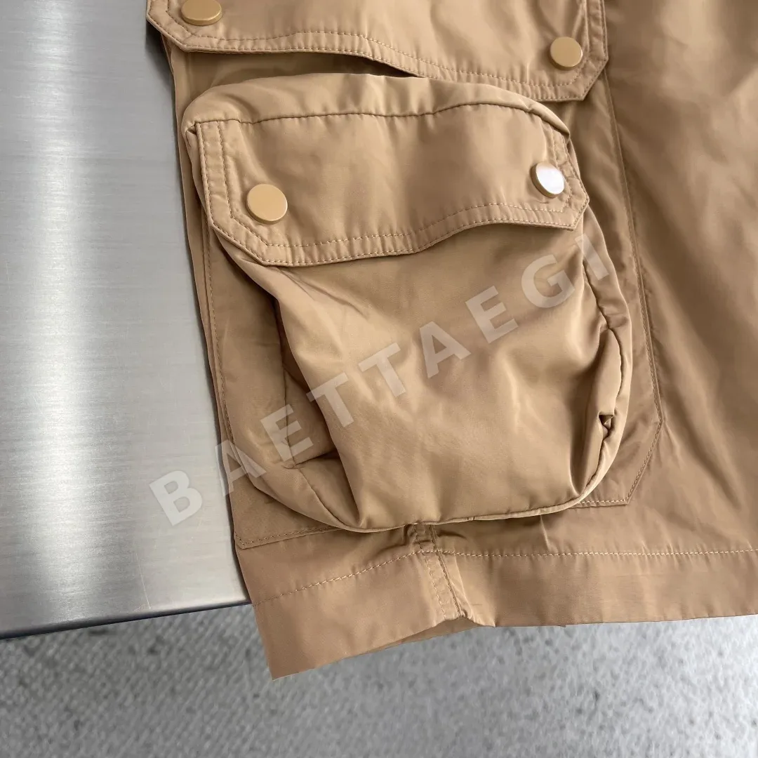 프라다 나일론 밴딩 남성 반바지 상세 이미지 7