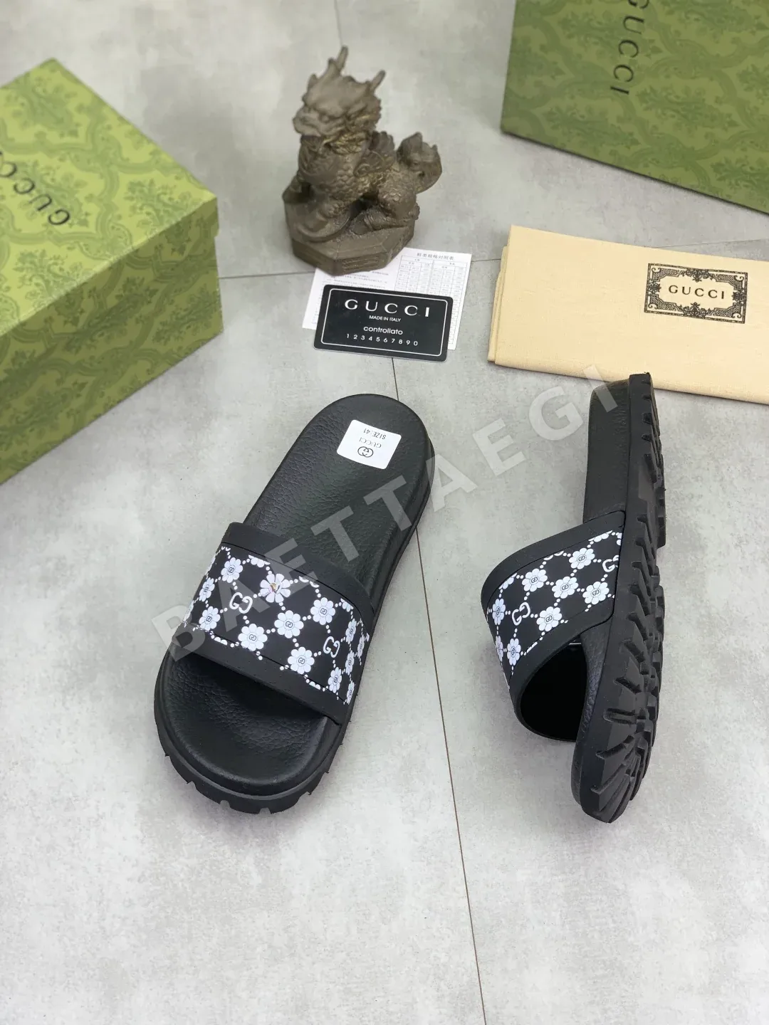 구찌 뱀띠 캐주얼 슬리퍼 상세 이미지 3