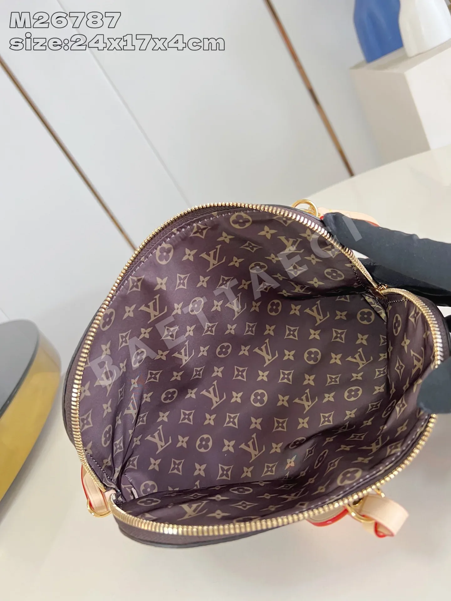 루이비통 모노그램 태그 미 스몰 수납백 M26787 상세 이미지 8