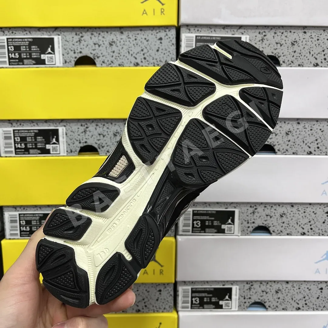 아식스 [M] 젤 NYC 1203A663-002 200490 Asics Gel-NYC Black Cream 상세 이미지 6