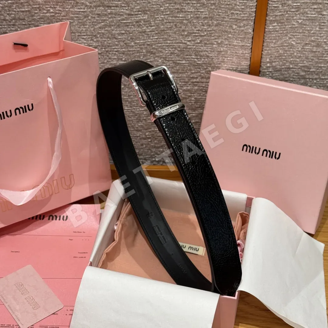 미우미우 각인 메탈로고 가죽 벨트 상세 이미지 6