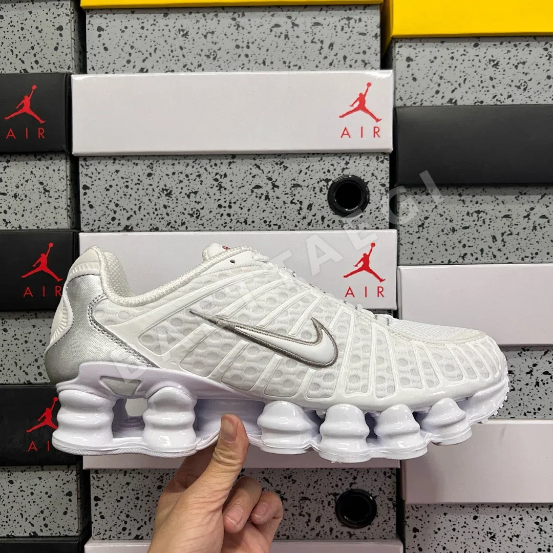 나이키 [MAX] 샥스 TL AV3595-100 201244 Nike Shox TL White Metallic Silver 상세 이미지 2