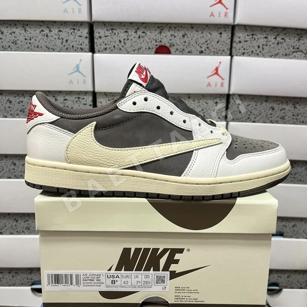 나이키 [PK] 화이트 브라운 DM7866-162 201946 Nike Travis Scott Reverse Mocha 3.0