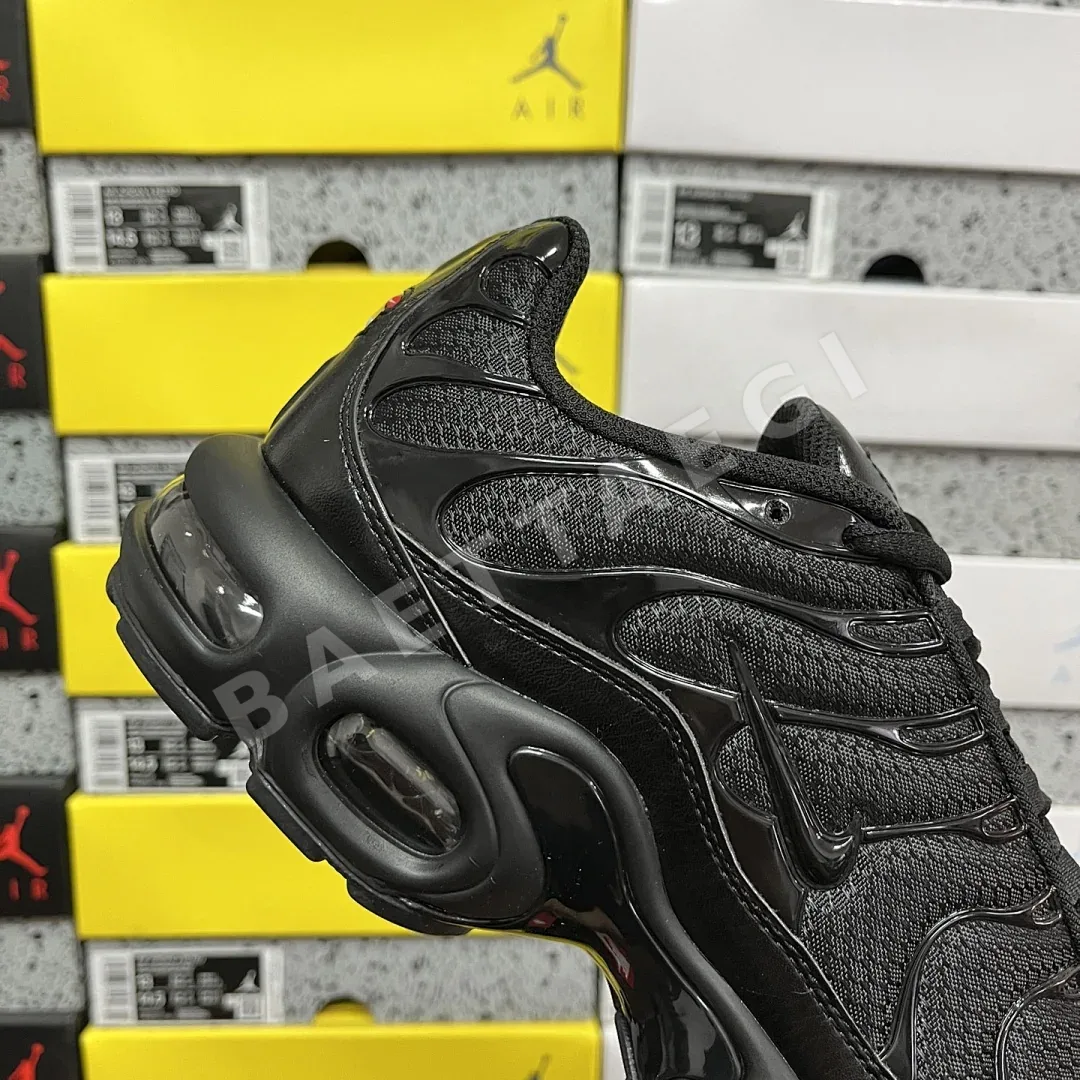 나이키 [DF] 에어 맥스 플러스 604133-050 201063 Nike Air Max Plus Triple Black 상세 이미지 5