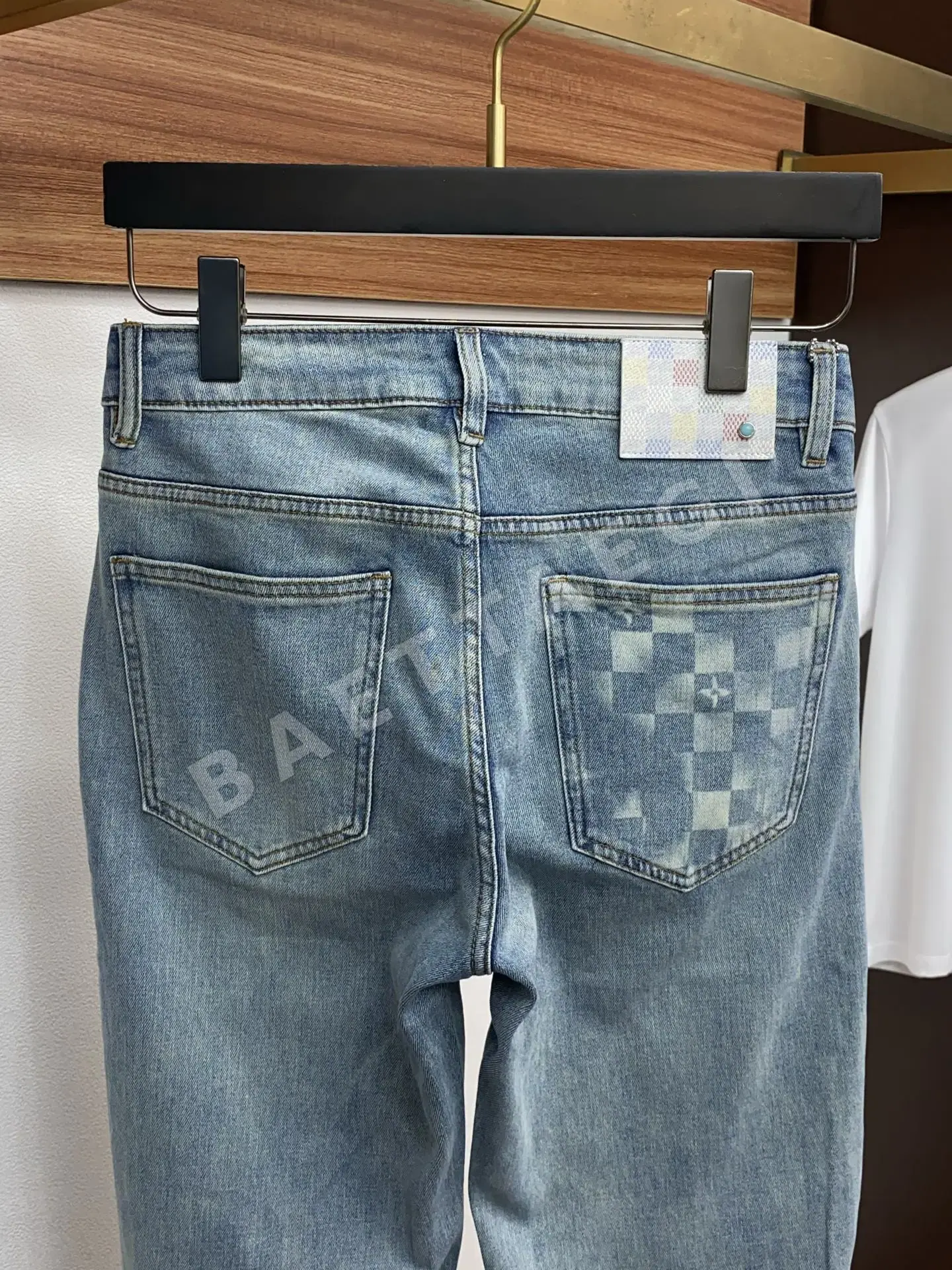 루이비통 남성 슬림 핏 데님 바지 상세 이미지 9