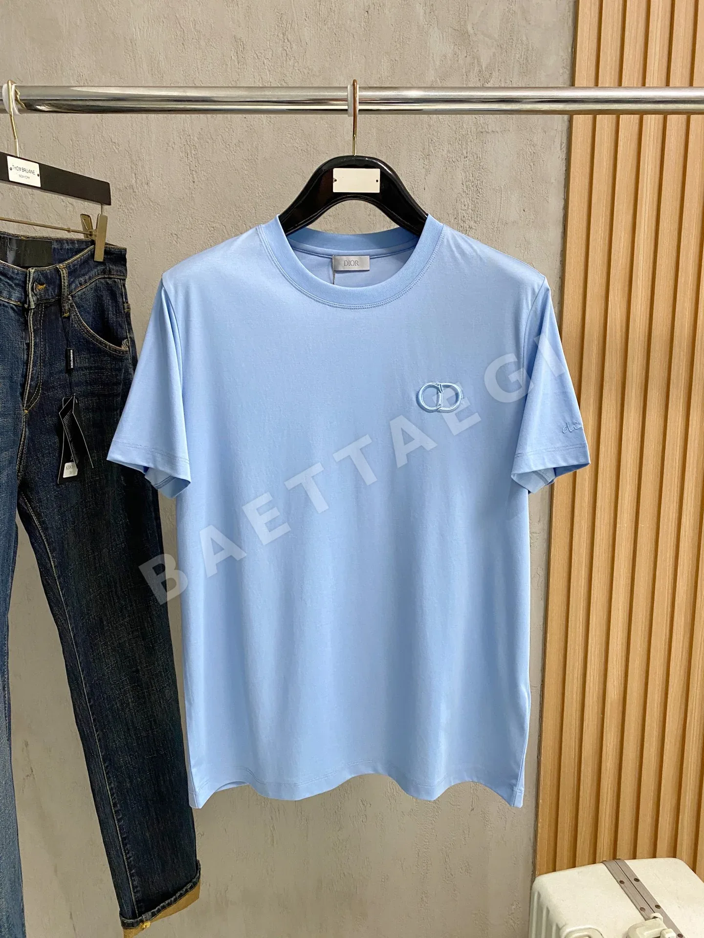 디올 크루넥 남성 반팔 티셔츠 47557