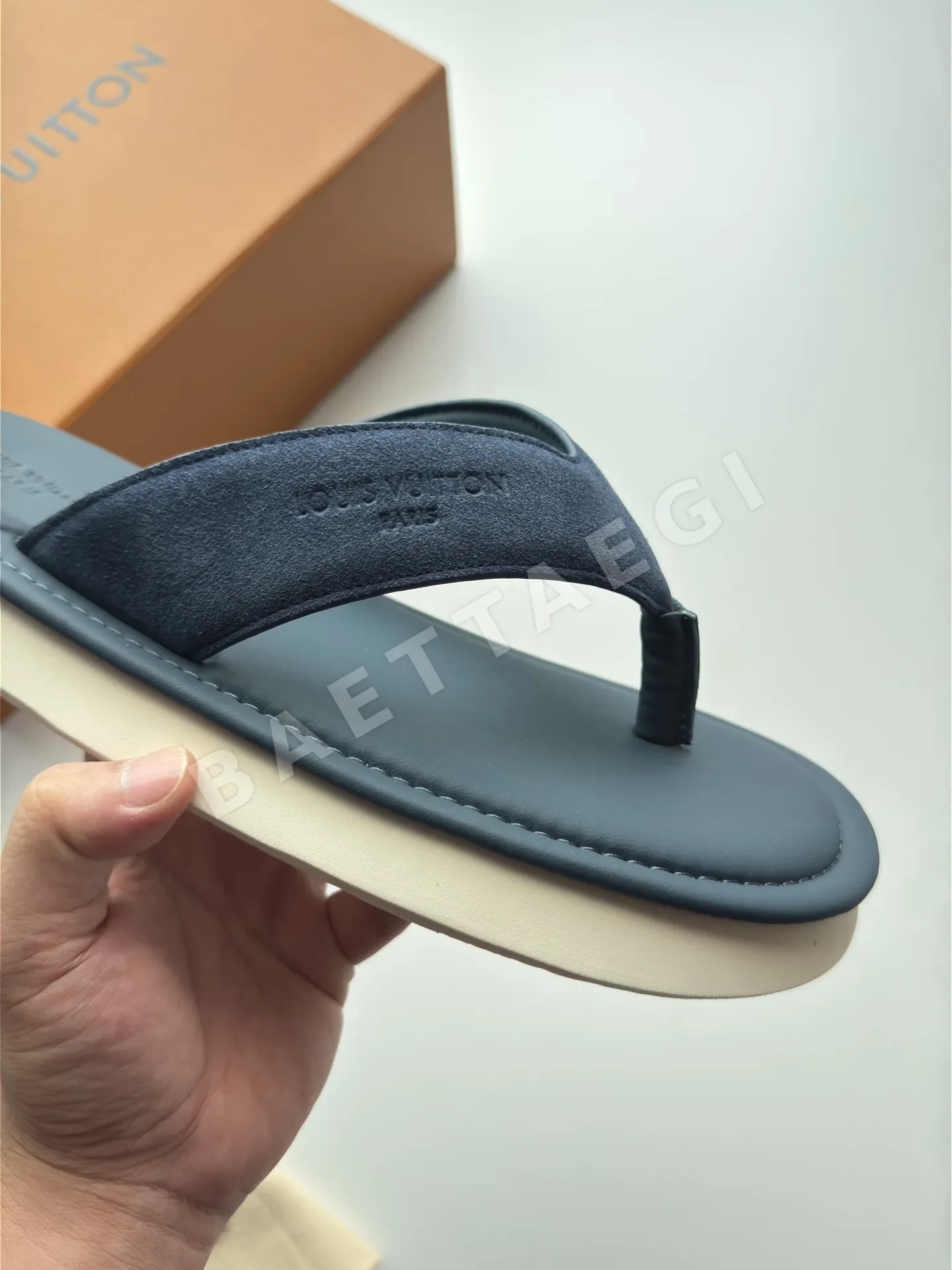 루이비통 비치 샌들 상세 이미지 9