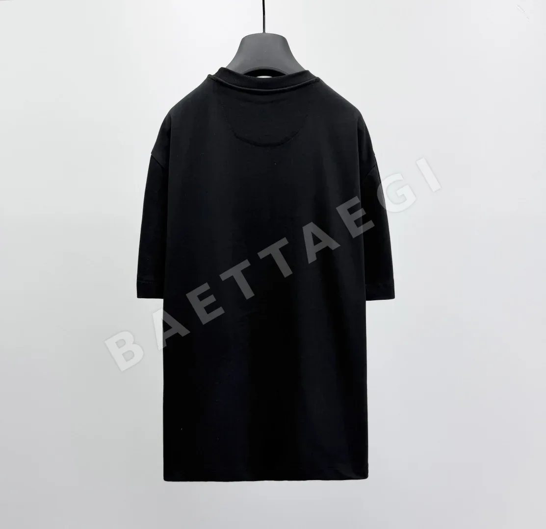 펜디 남성 슬림핏 반팔 면 티셔츠 상세 이미지 2