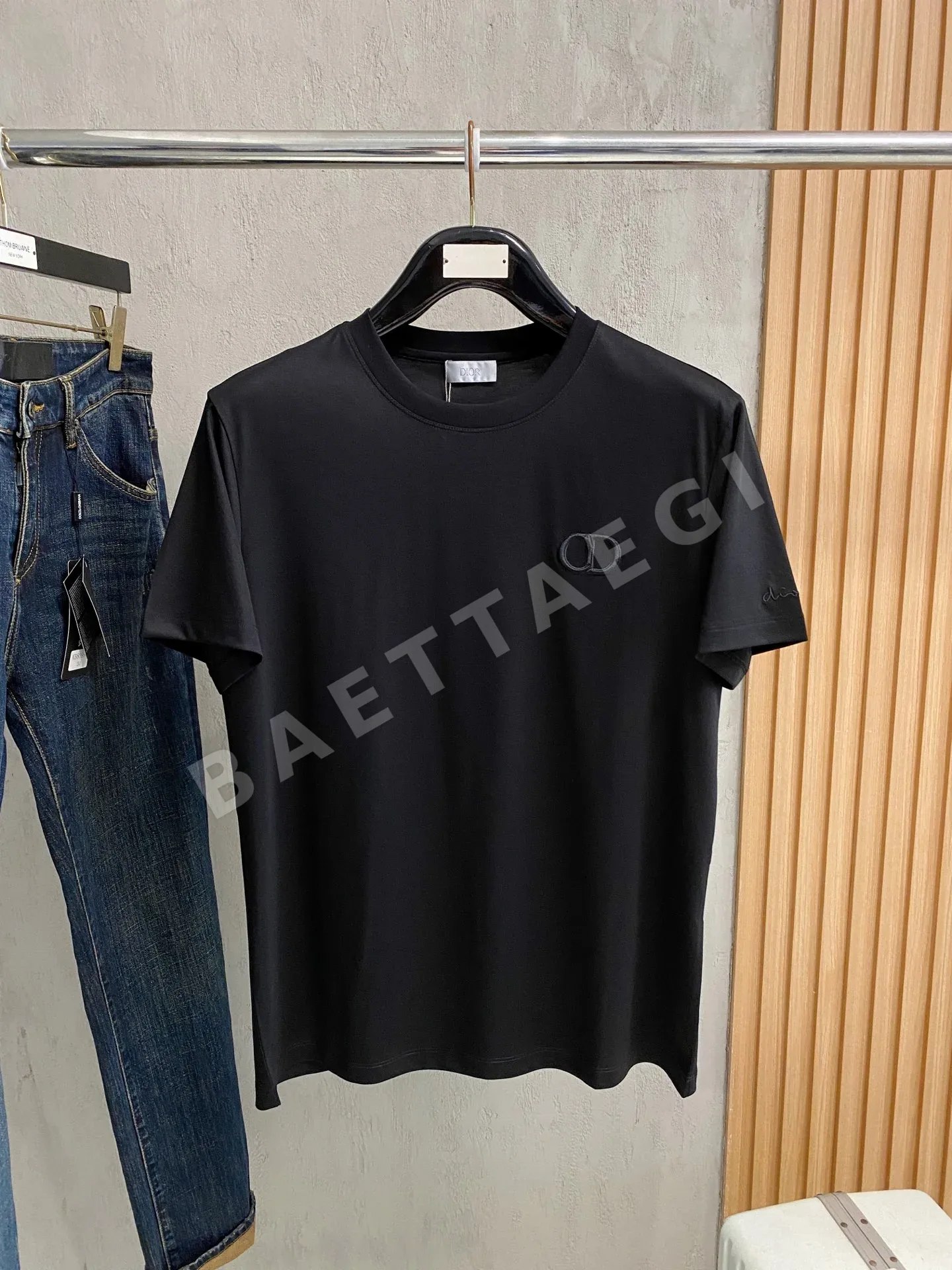 디올 크루넥 남성 반팔 티셔츠 47558