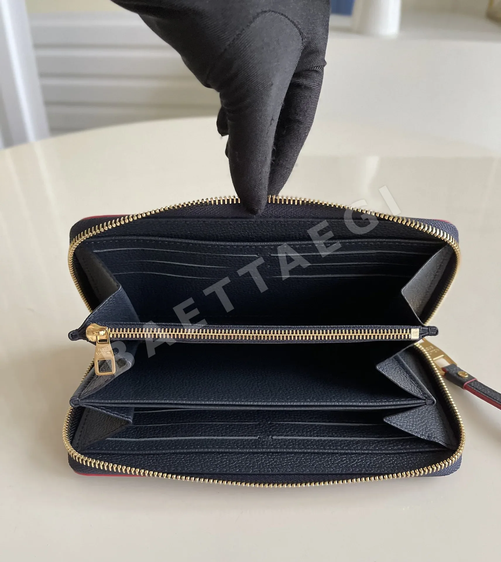 루이비통 M61864 블루 월릿 모노그램 앙프렝뜨 상세 이미지 6