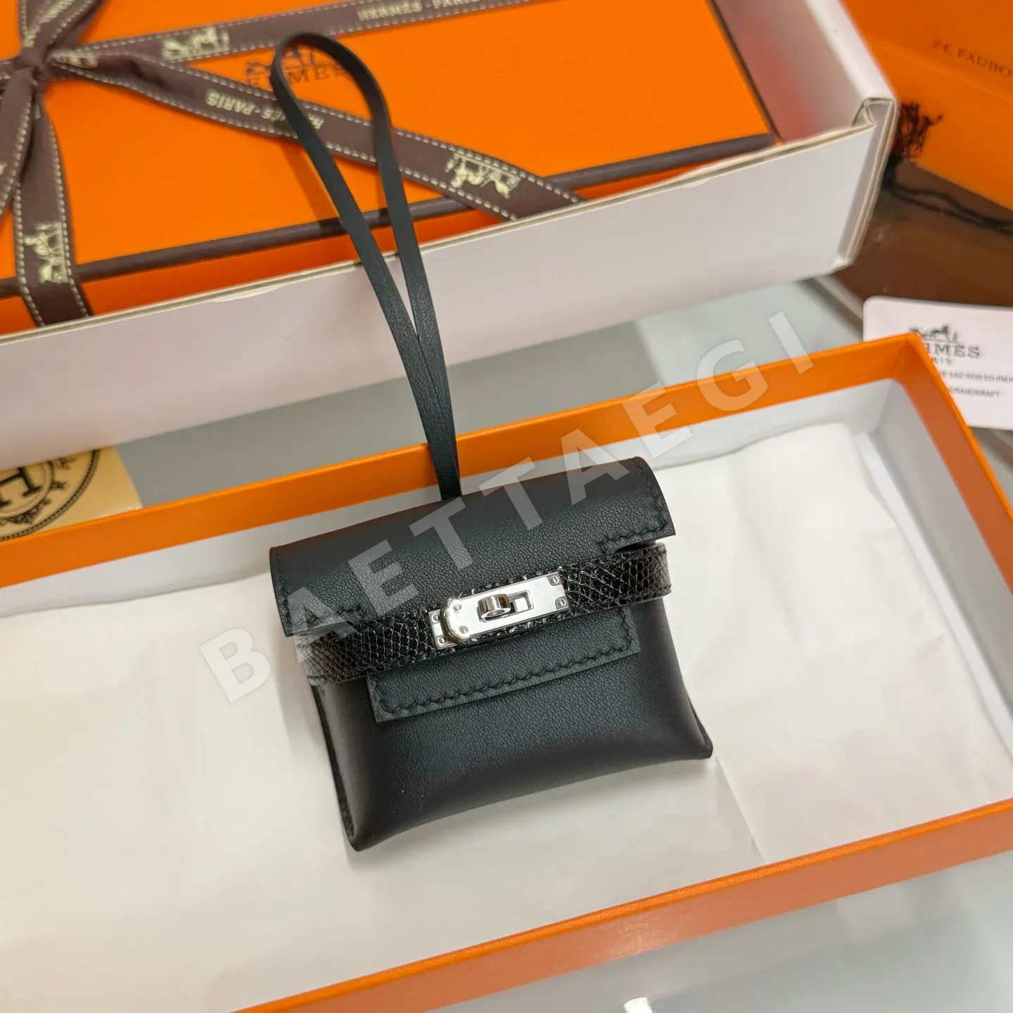 에르메스 켈리 레더 키링 상세 이미지 6