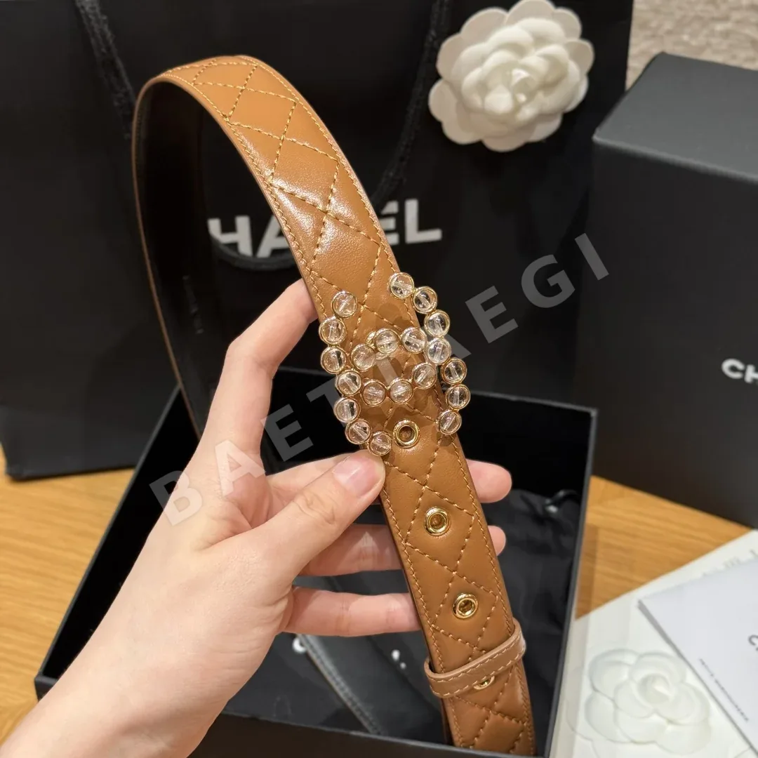 샤넬 더블 C 메탈 로고 램스킨 벨트 상세 이미지 3