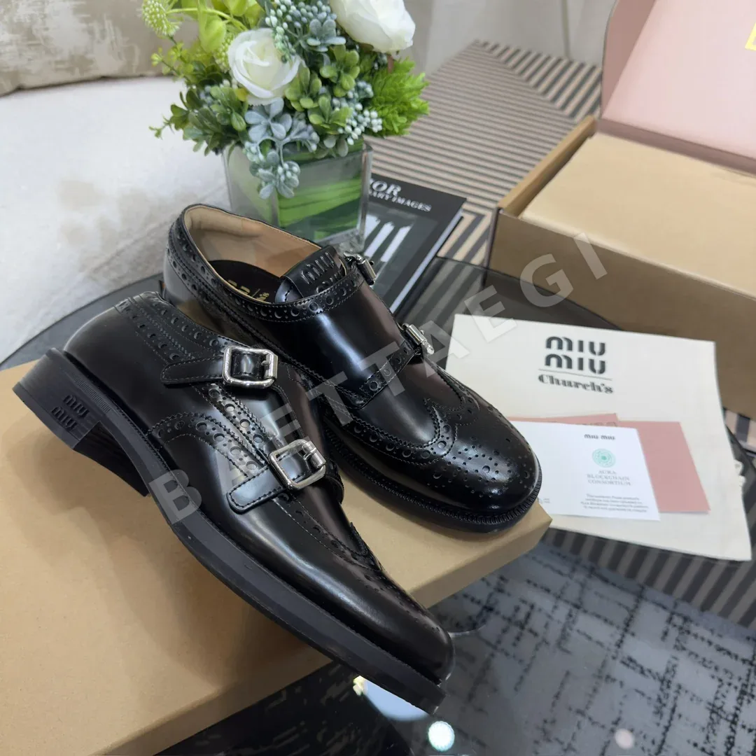 미우미우 브로그 슈즈 신발 상세 이미지 3