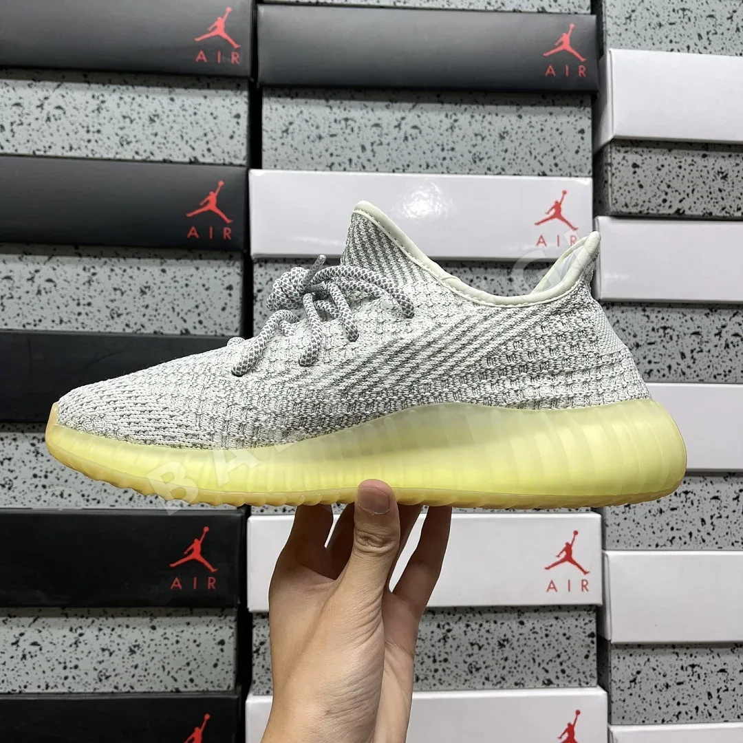 아디다스 [XQ] 이지 부스트 350 V2 FX4349 200802 Adidas Yeezy Boost 350 V2 Yeshaya 상세 이미지 5