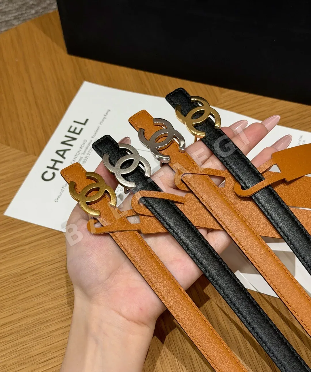 샤넬 더블 C 메탈 로고 리버시블 가죽 벨트 상세 이미지 3