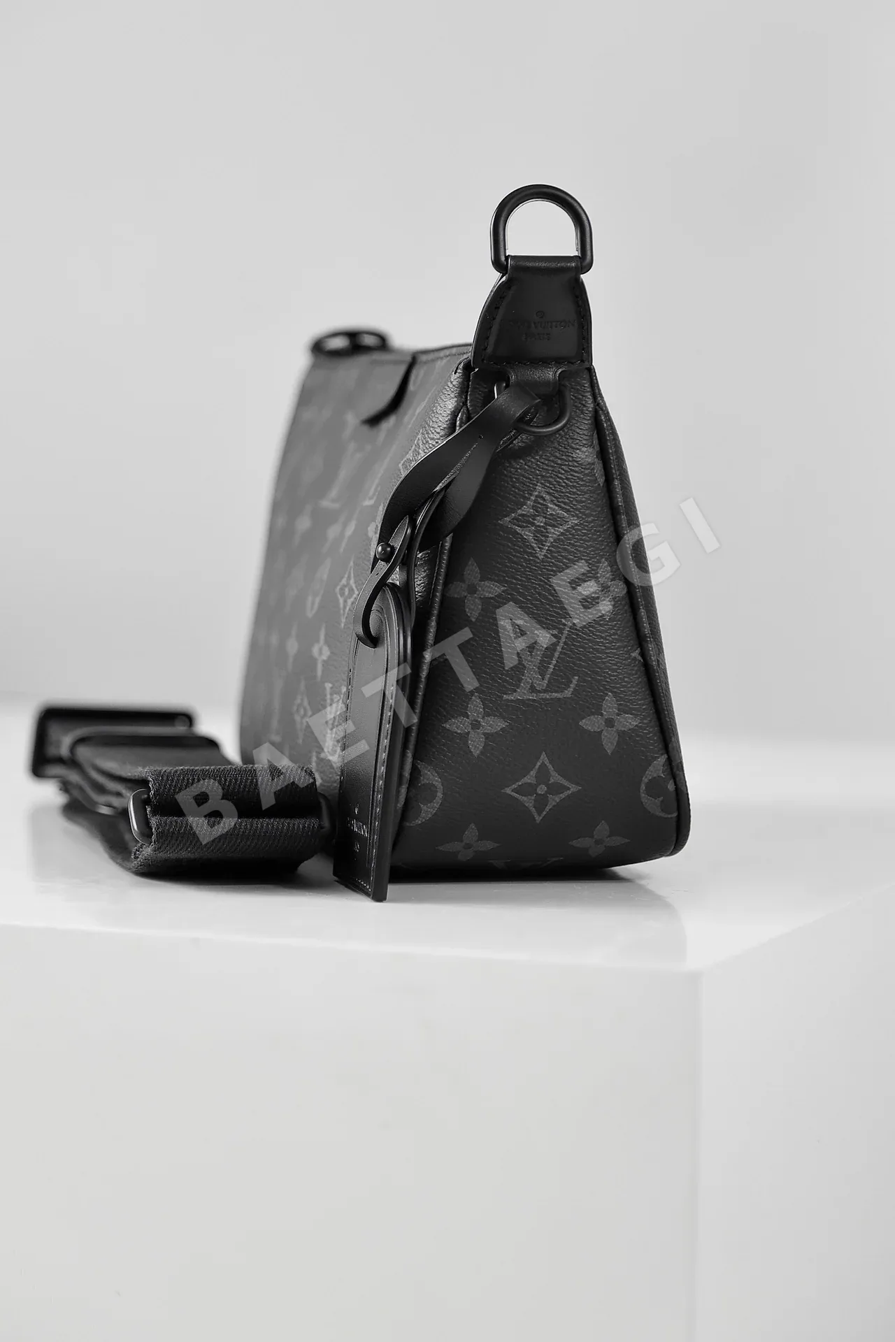 루이비통 모노그램 포쉐트 악세소아르 XL 가방 상세 이미지 9
