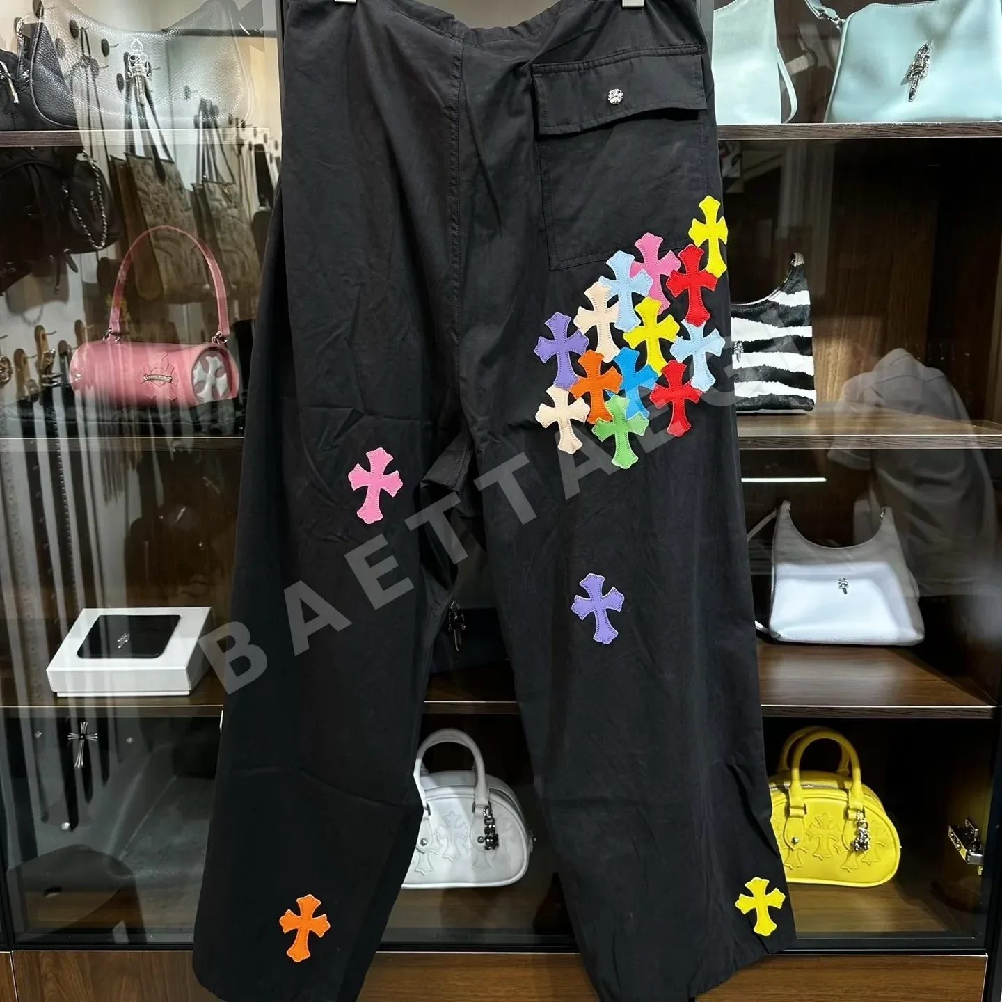 크롬하츠 십자가 장식 남성 바지 상세 이미지 6