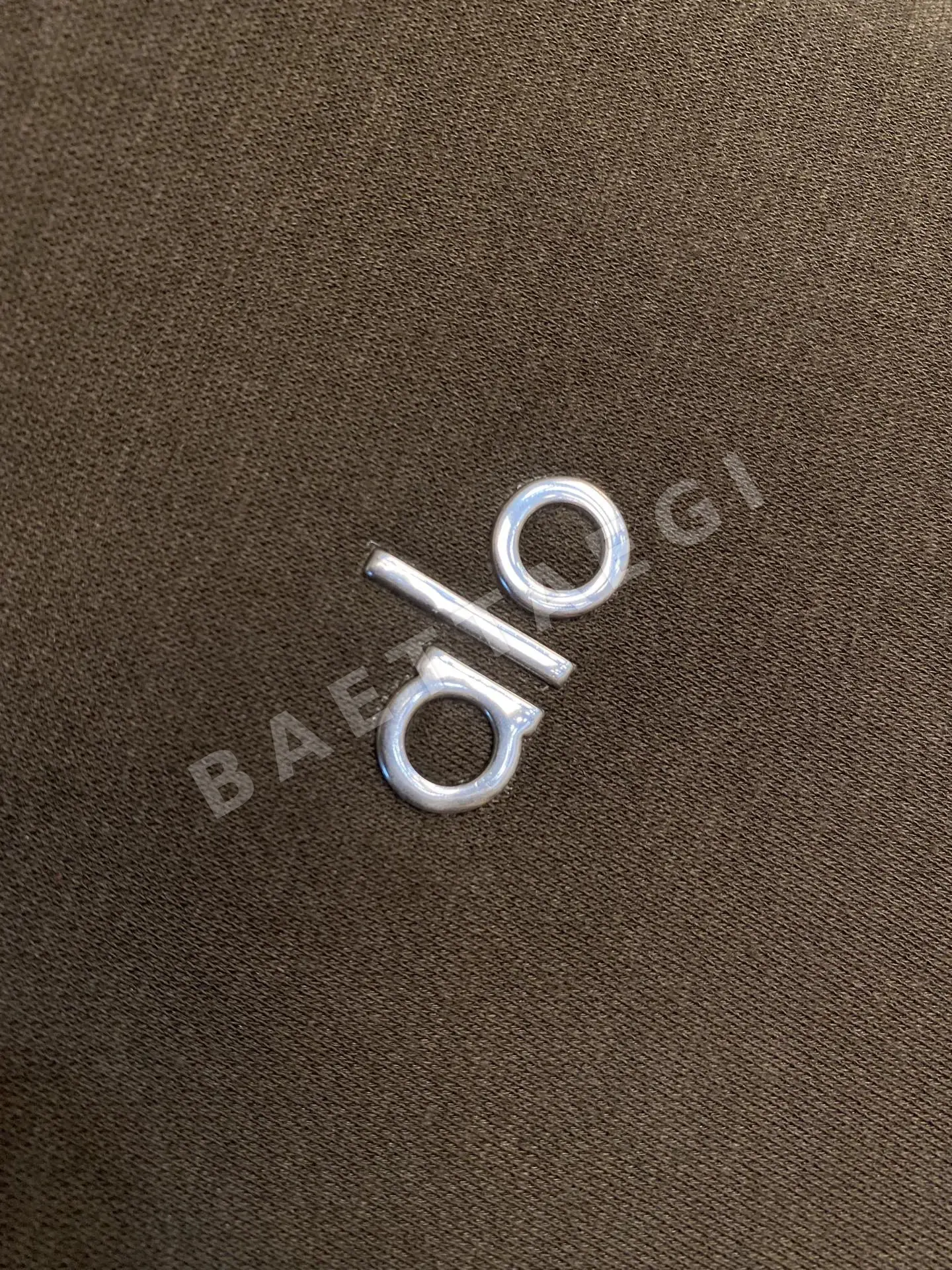 알로 클래식 크루넥 루즈핏 남성 트레이닝 셔츠 상세 이미지 6