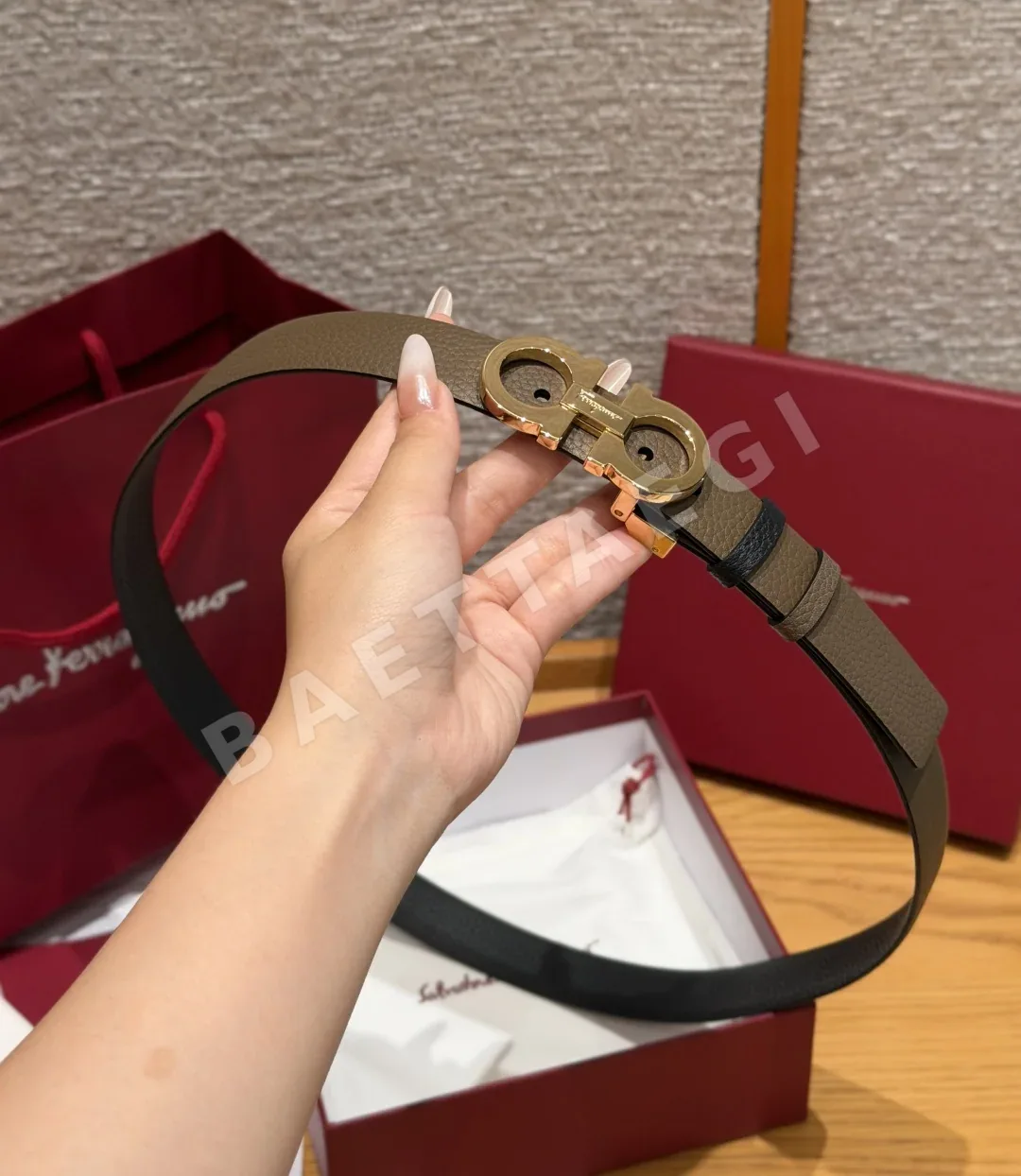 페레가모 간치니 양면 가죽 벨트 상세 이미지 9