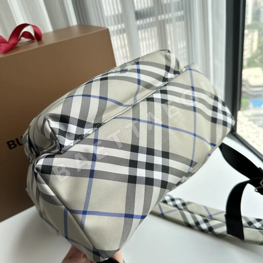 버버리 가방 상세 이미지 7