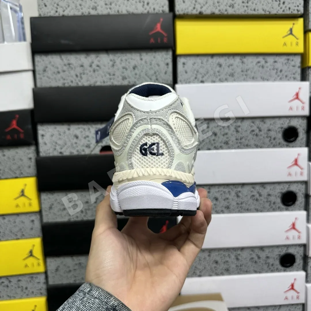 아식스 [WZ] 젤 NYC 1203A788-101 200376 Asics Gel-NYC White Grey Midnight 상세 이미지 10