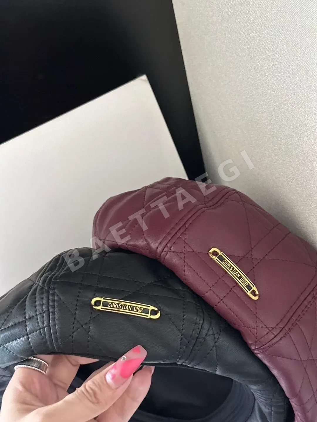 디올 가죽 베레모 모자 상세 이미지 7