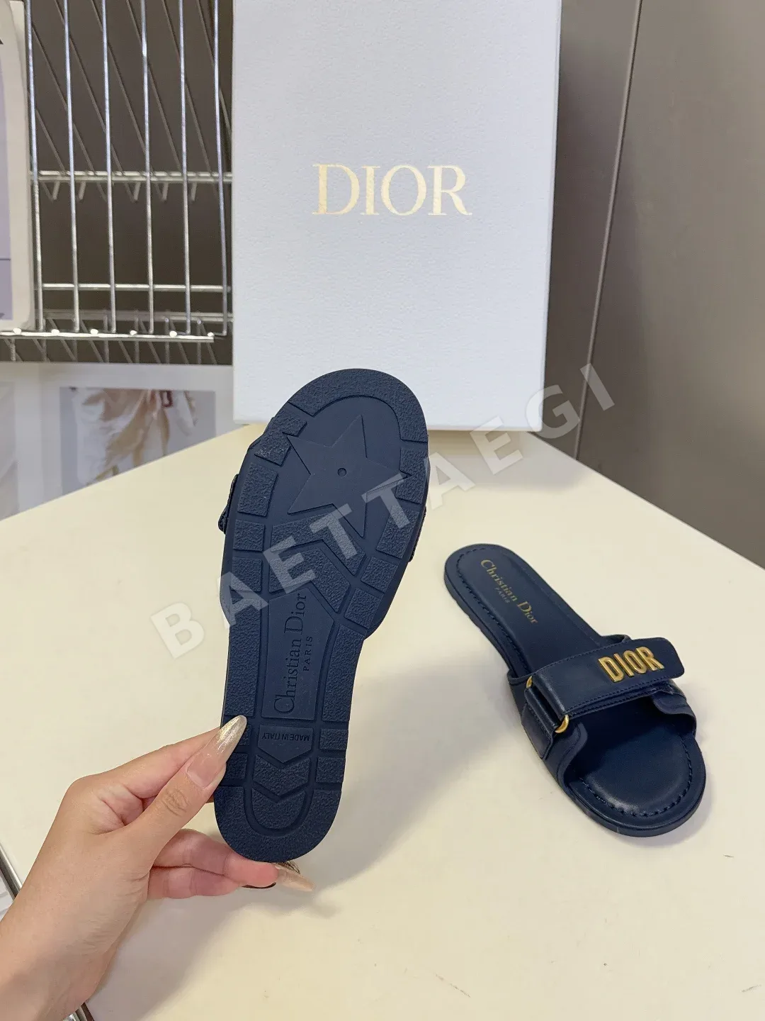 디올 벨크로 샌들 상세 이미지 9