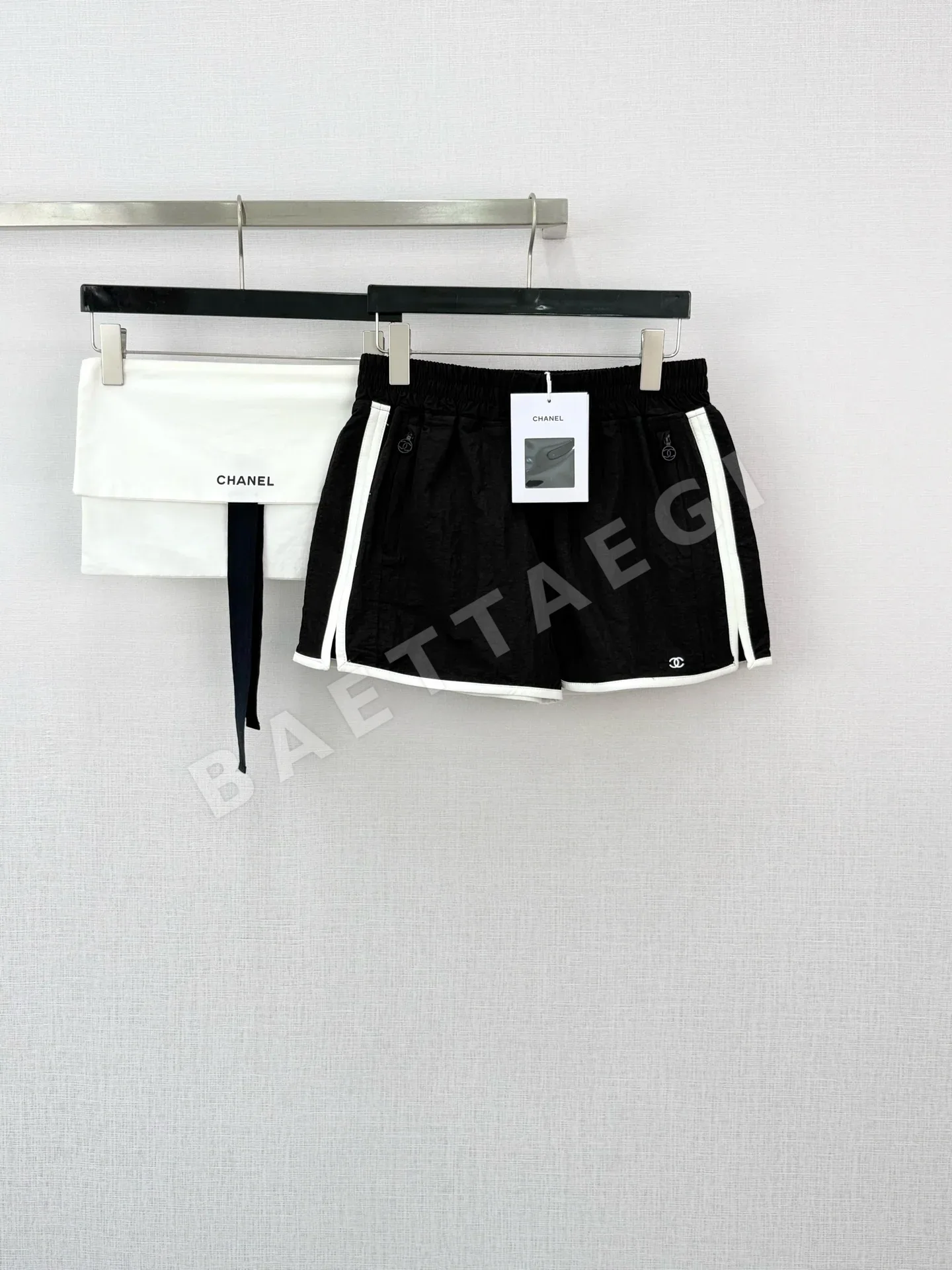 샤넬 나일론 테두리 여성 반바지 132942