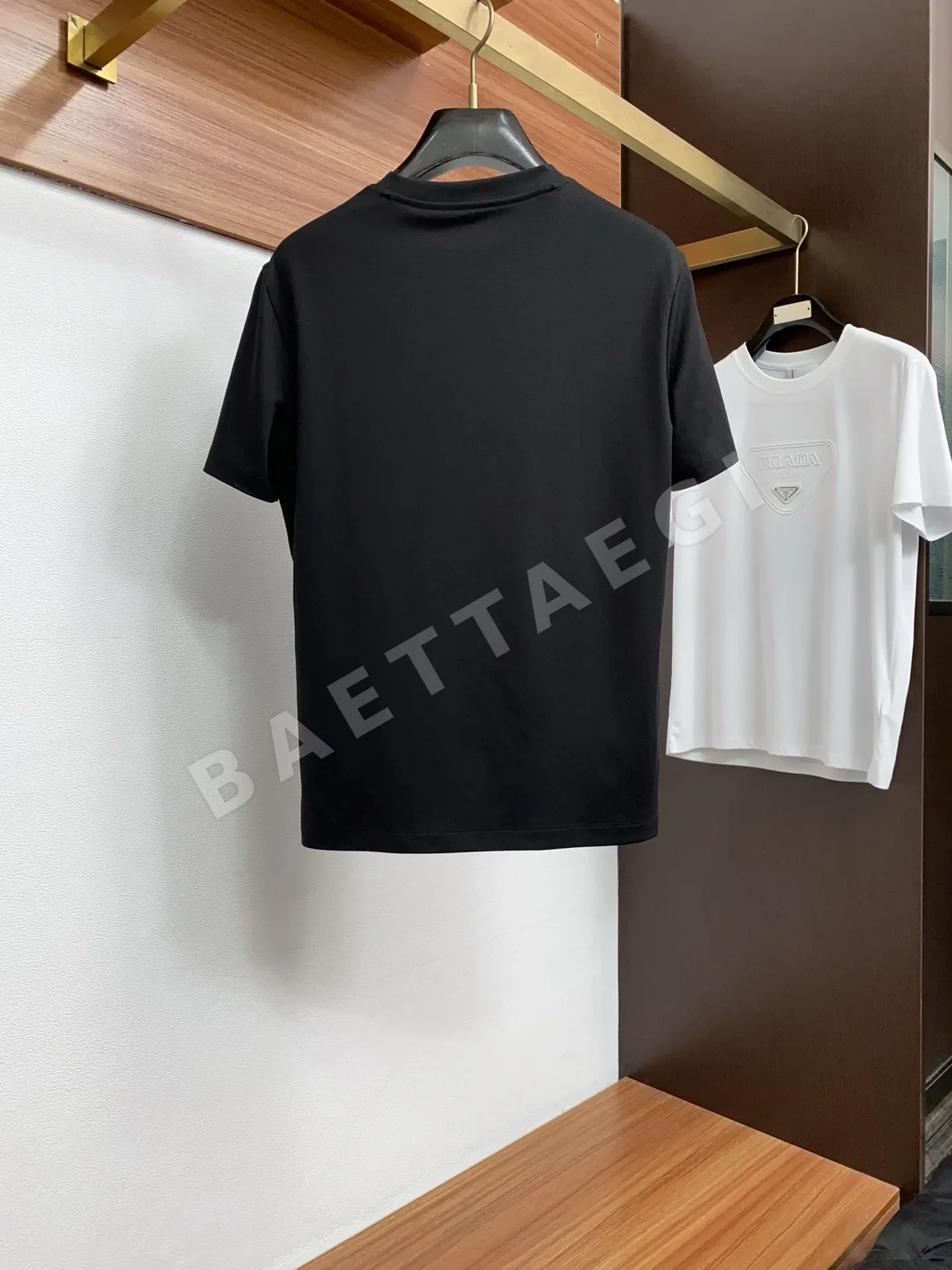 로로피아나 남성 라운드넥 반팔 티셔츠 상세 이미지 10