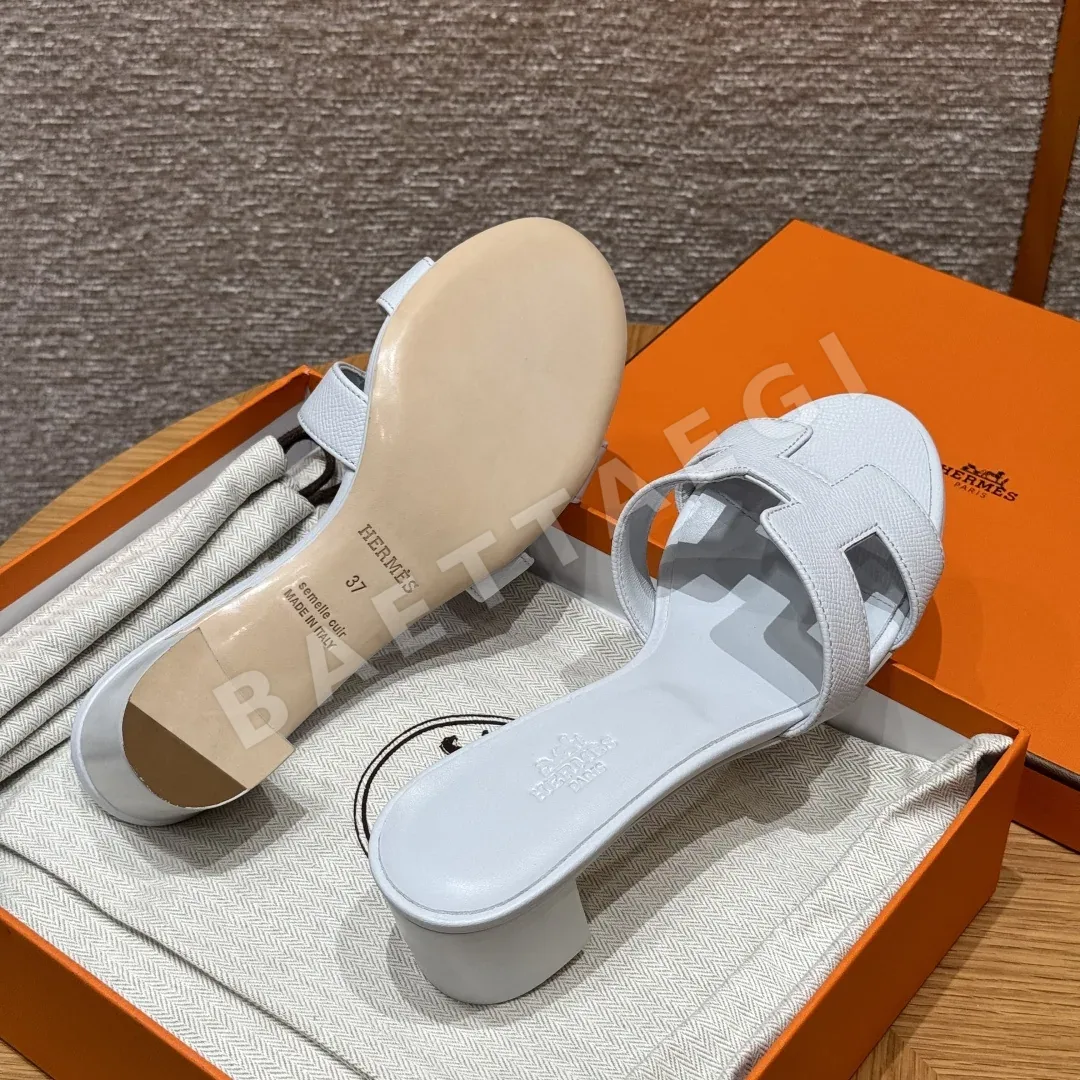 에르메스 오아시스 샌들 블루 가죽 야자수 프린트 상세 이미지 6