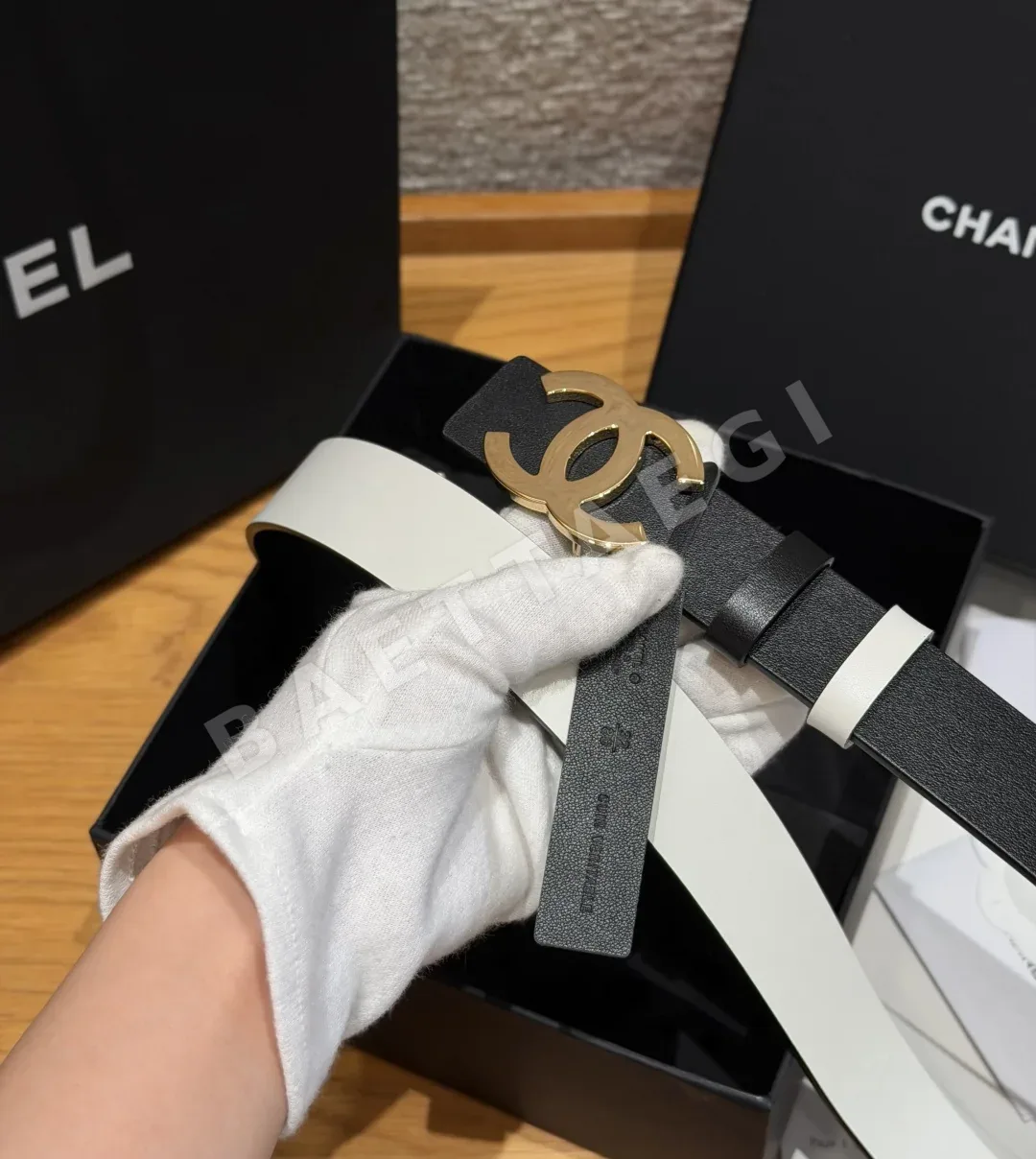 샤넬 리버시블 카프스킨 더블 C 버클 벨트 상세 이미지 8