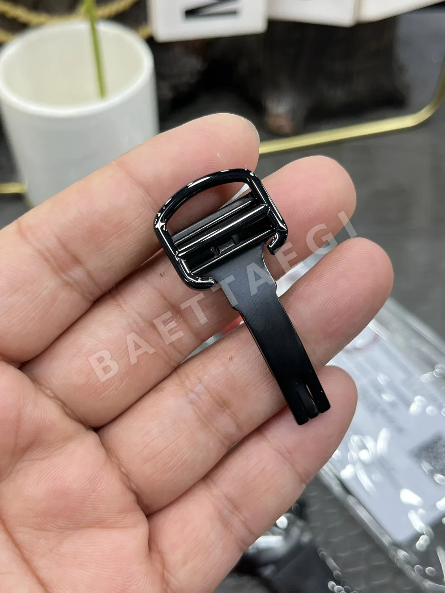 까르띠에 발롱블루 오토매틱 시계 블랙 상세 이미지 8