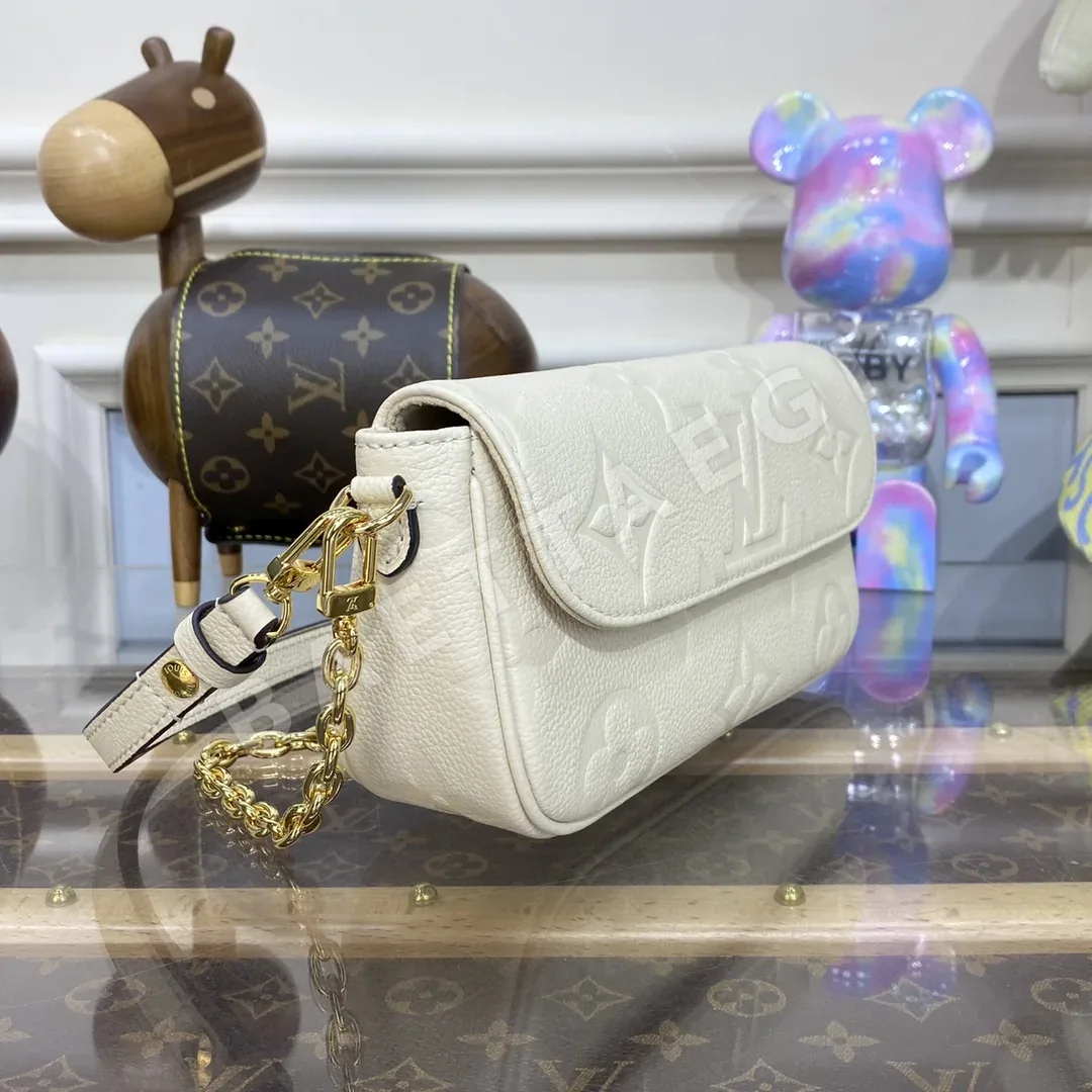 루이비통 버드케이지 모노그램 가방 M82210 상세 이미지 3