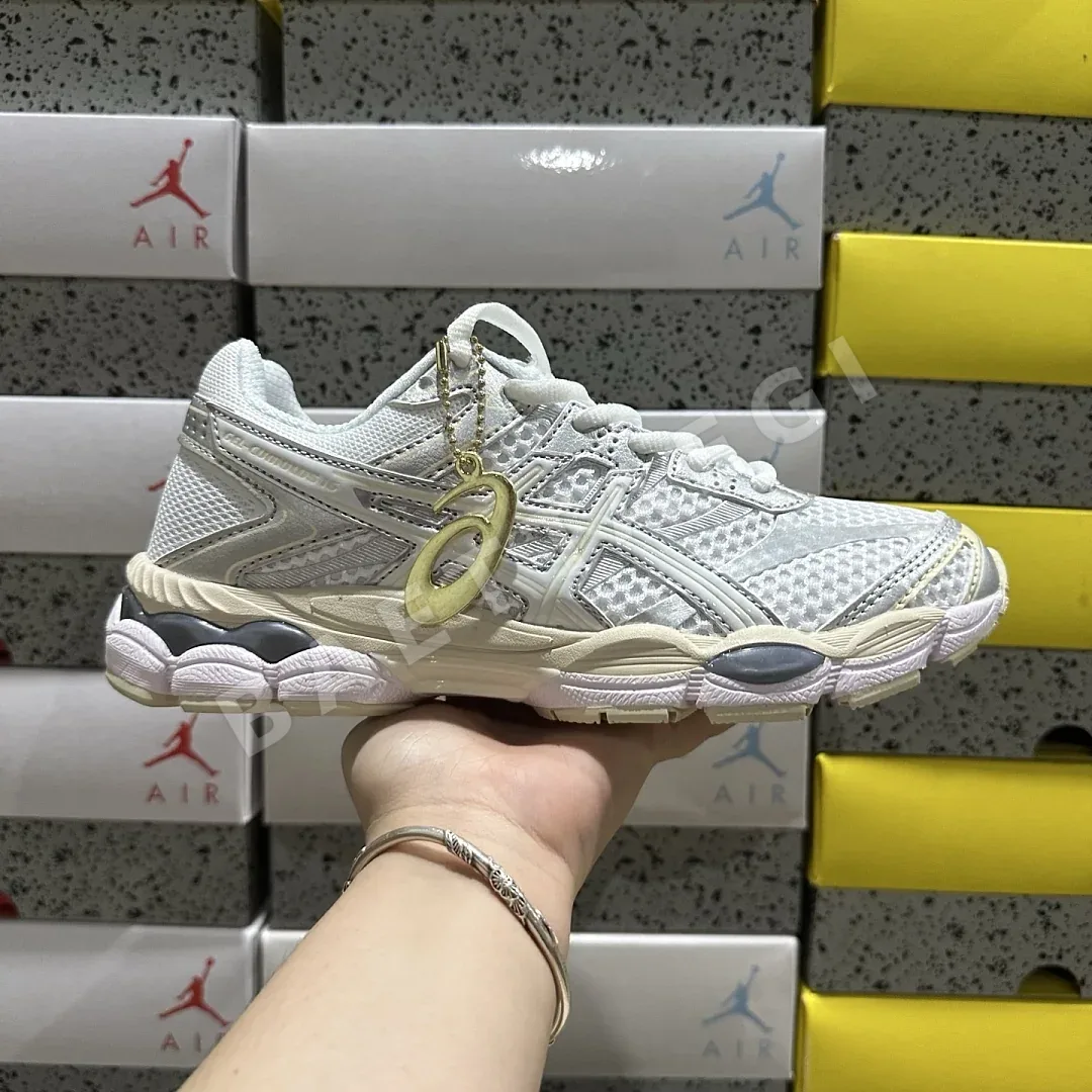 아식스 [WZ] 젤 큐뮬러스 16 1203A733-102 200406 Asics Gel-Cumulus 16 White 상세 이미지 3