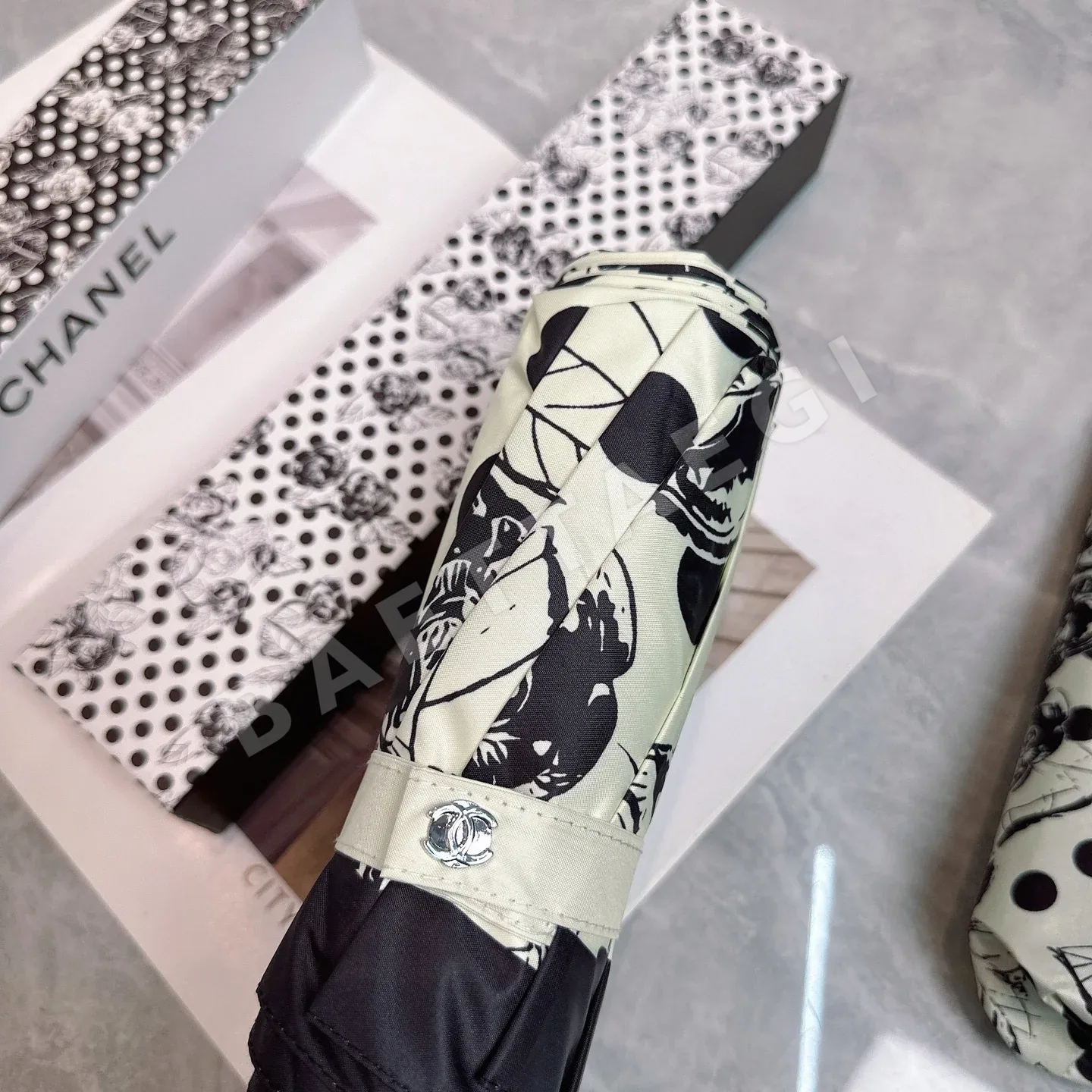 샤넬 우산 85352 Chanel Umbrella 상세 이미지 6