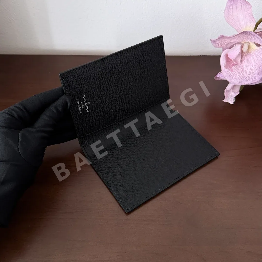 루이비통 긴 체크무늬 여권 지갑 N64411 상세 이미지 9