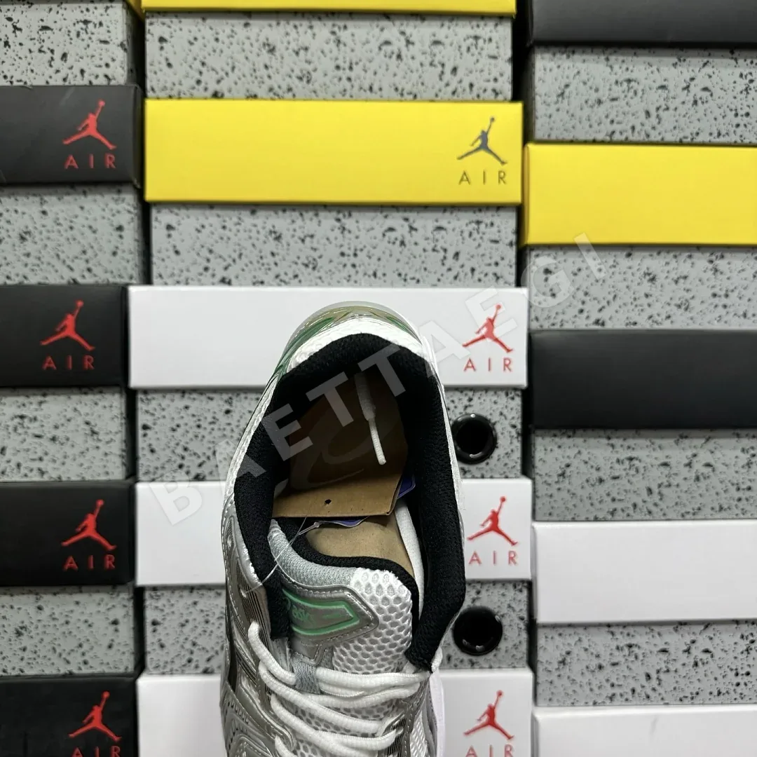 아식스 [LZ] 젤 카야노 14 1201A019-110 200591 Asics Gel-Kayano 14 White Malachite Green 상세 이미지 5